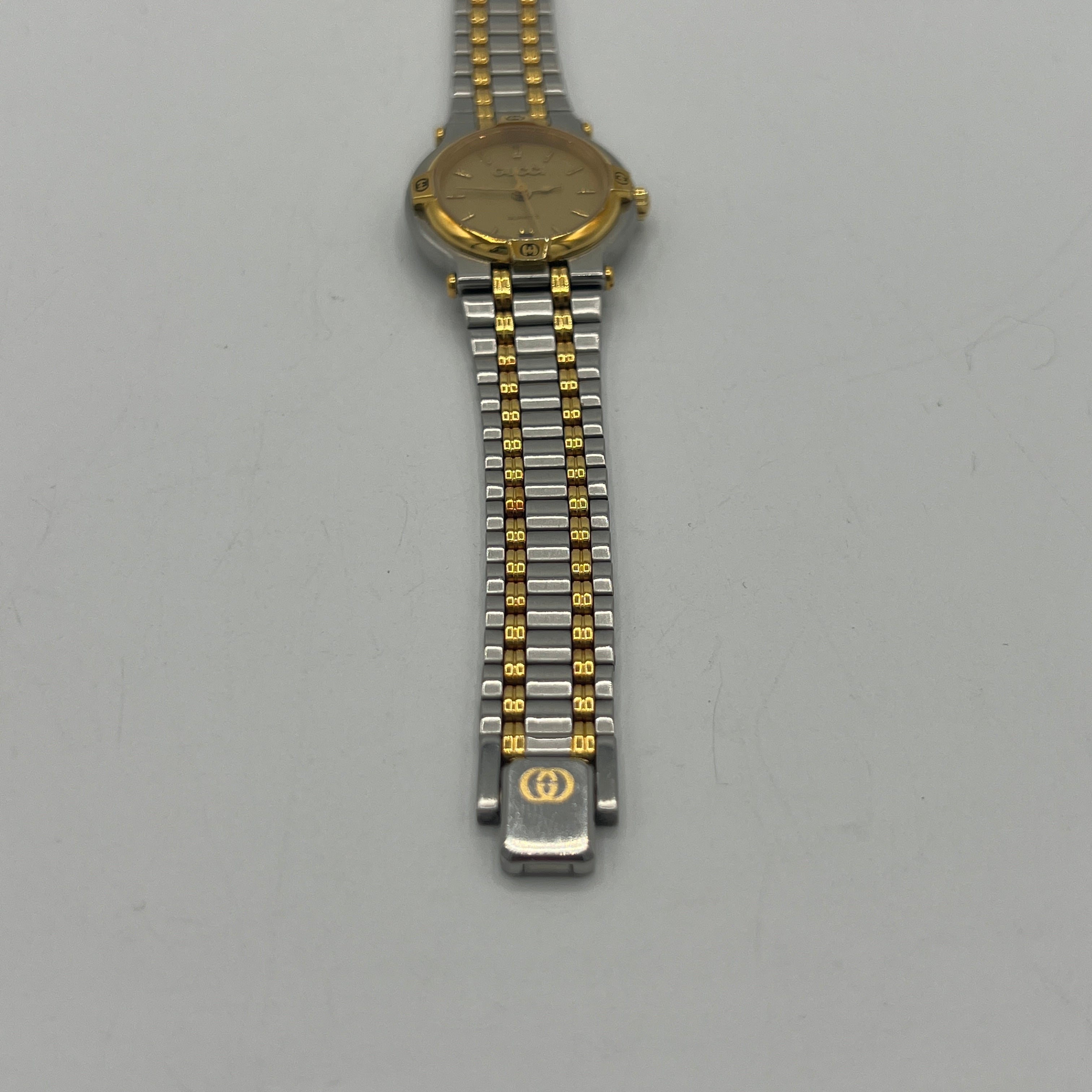Montre GUCCI 9000 L acier Bicolore
