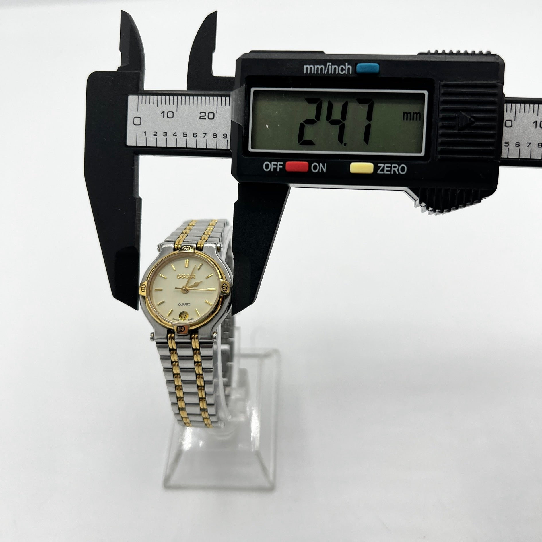 Montre GUCCI 9000 L acier Bicolore