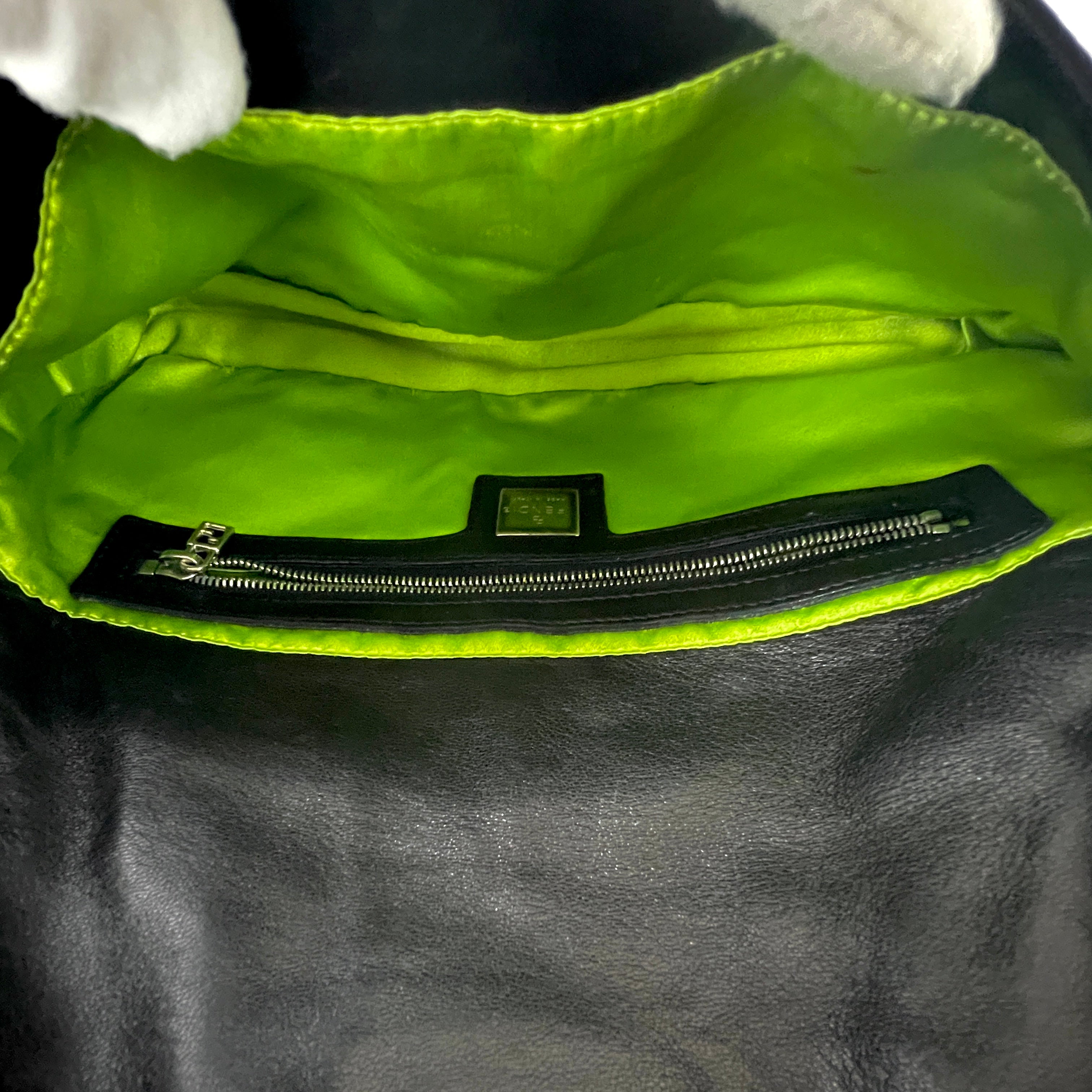 FENDI Mamma Baguette black leather handbag