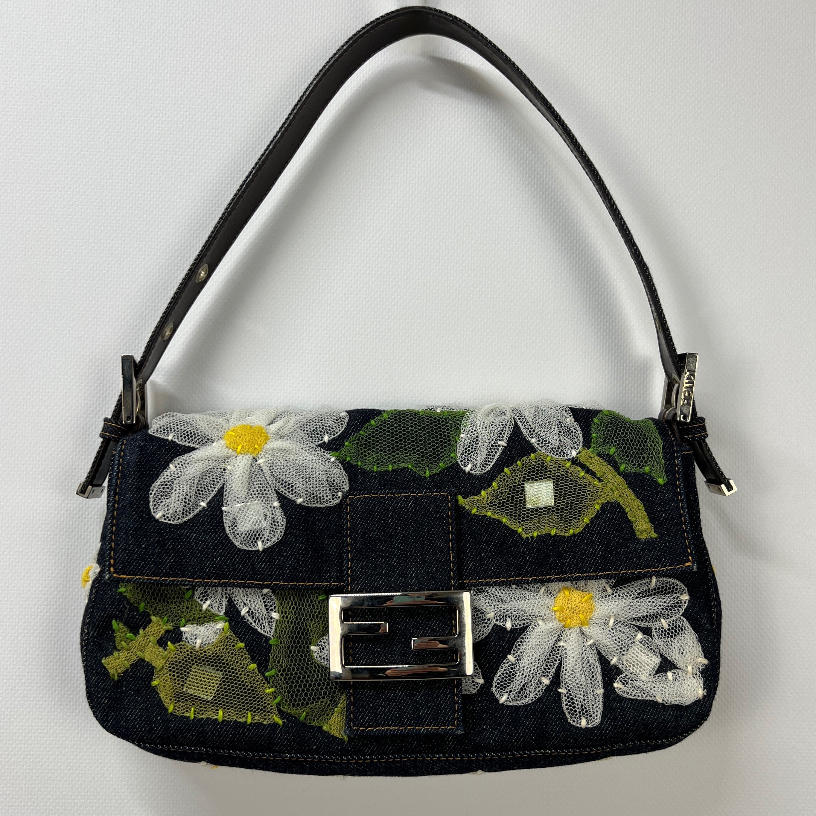 Sac à main FENDI Mamma Baguette denim bleu