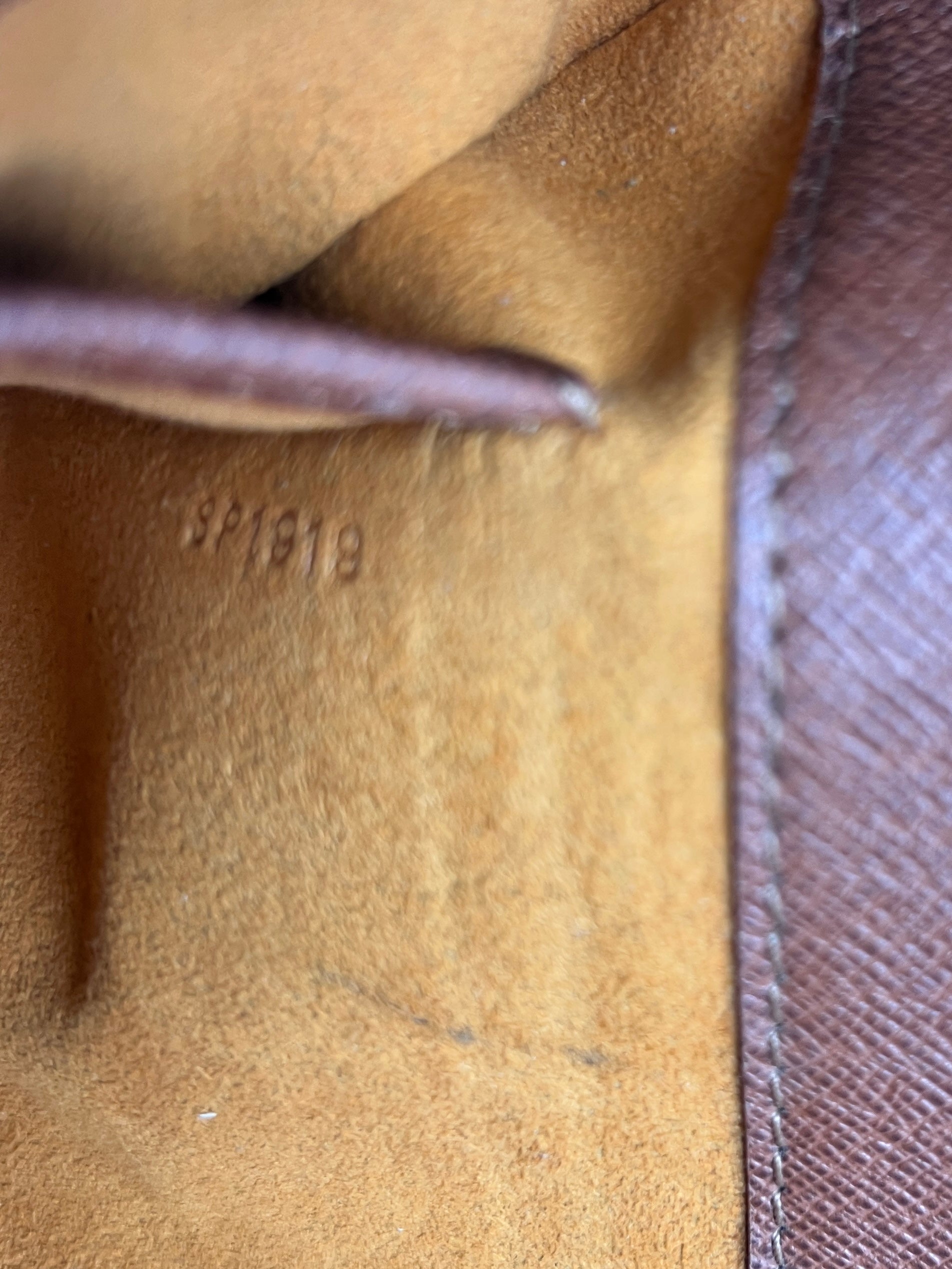 Sac à main LOUIS VUITTON Musette toile et cuir marron