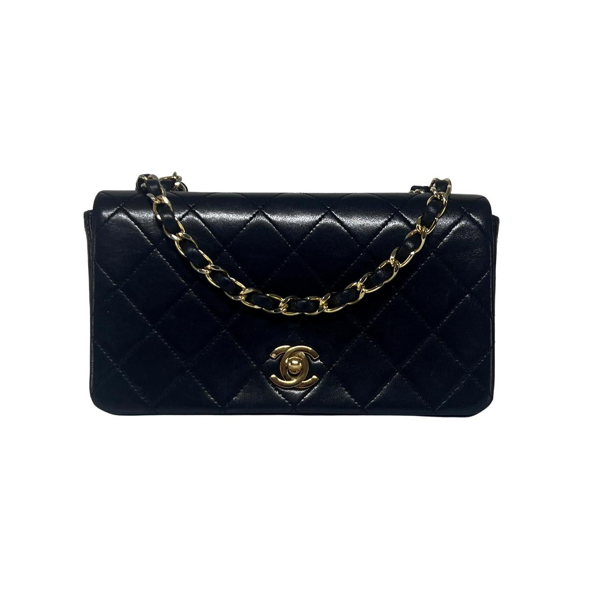 Sac à main CHANEL Timeless 19 cuir noir