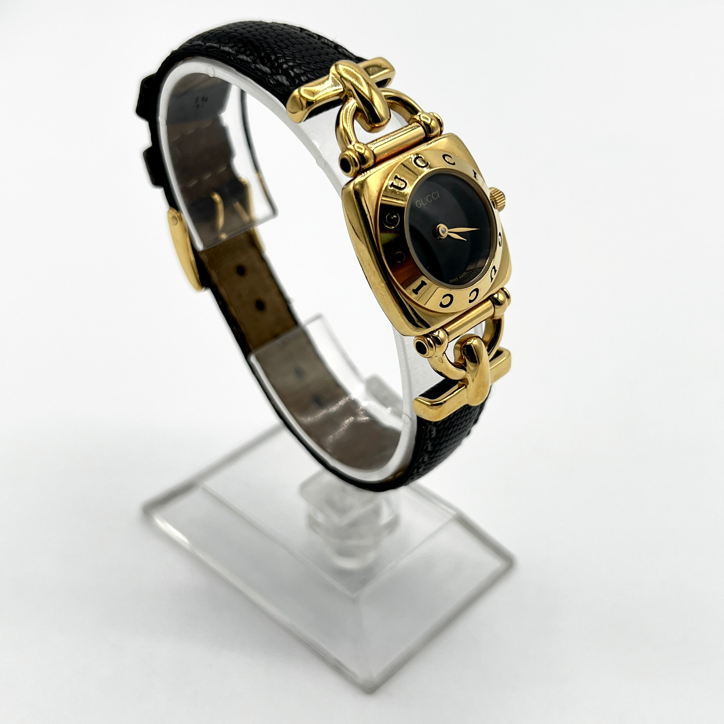 Montre GUCCI 6300 L cuir Doré