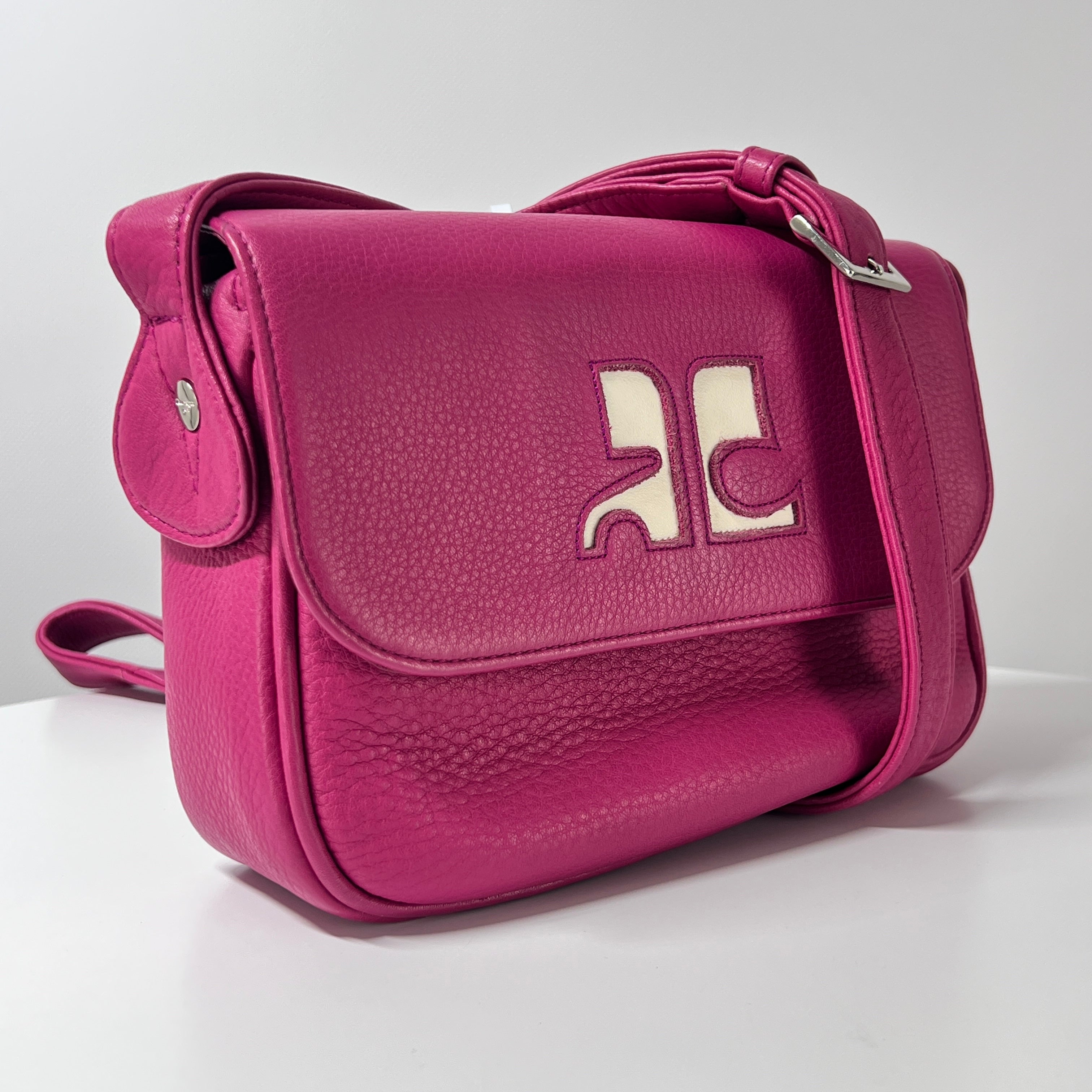 COURREGES Camera pink leather handbag