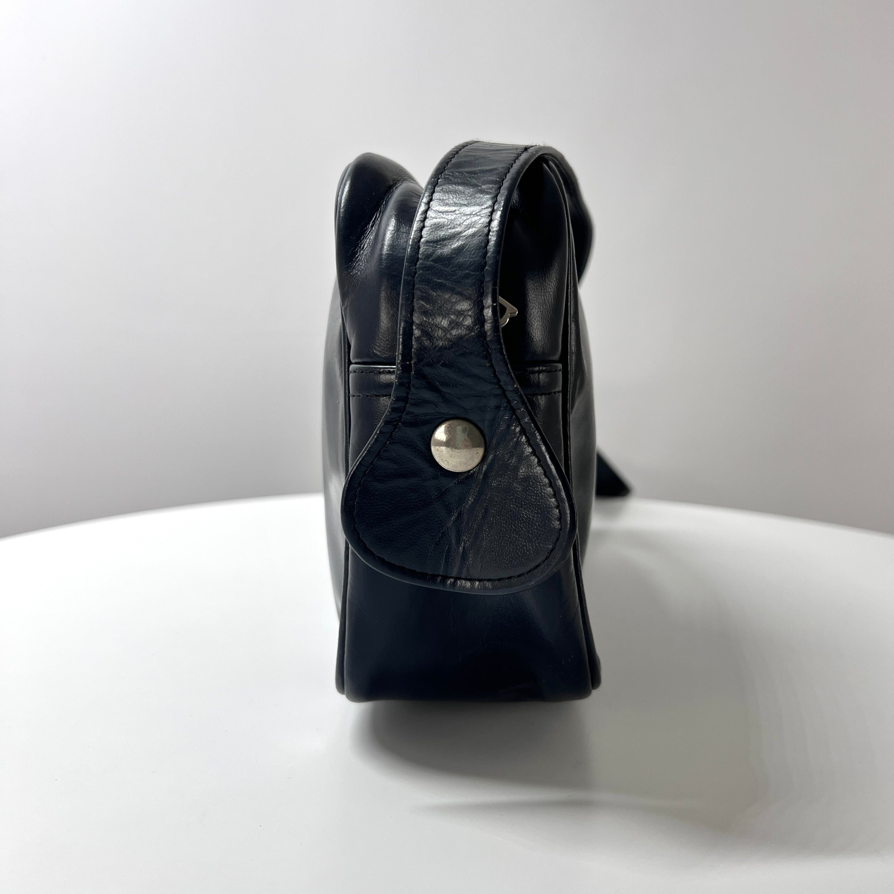 Sac à main COURREGES Camera cuir bleu