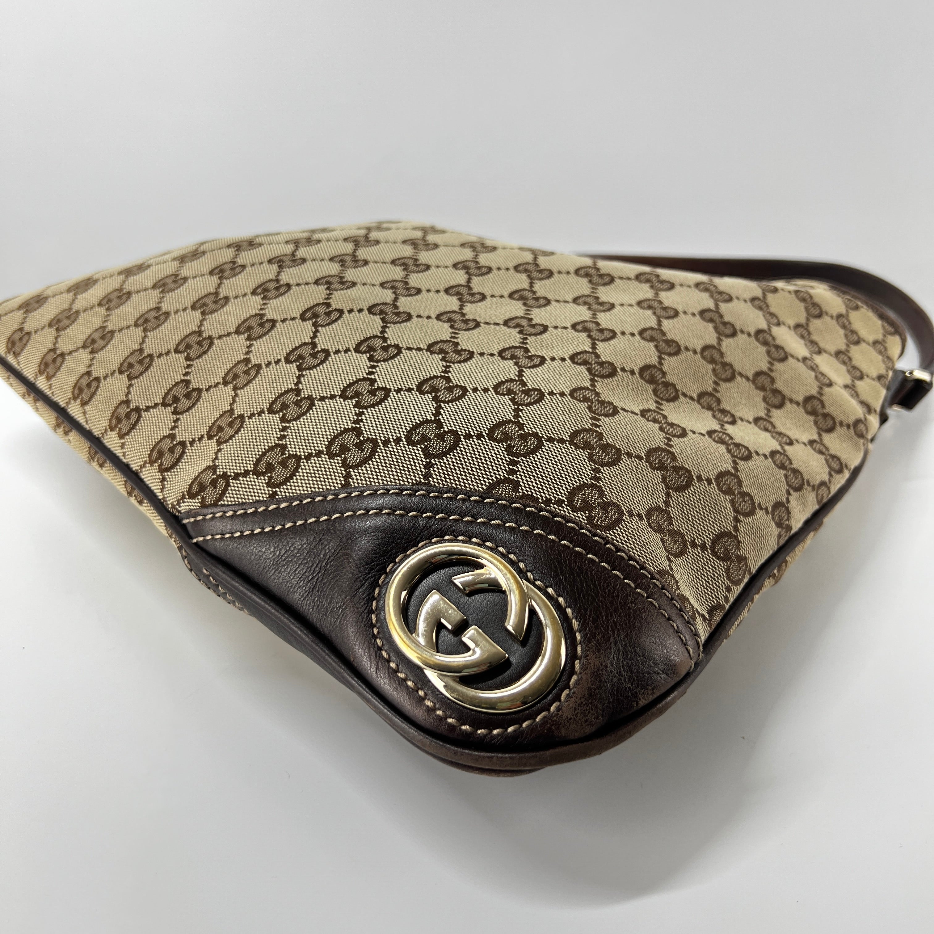 Sac à main GUCCI Hobo toile et cuir marron