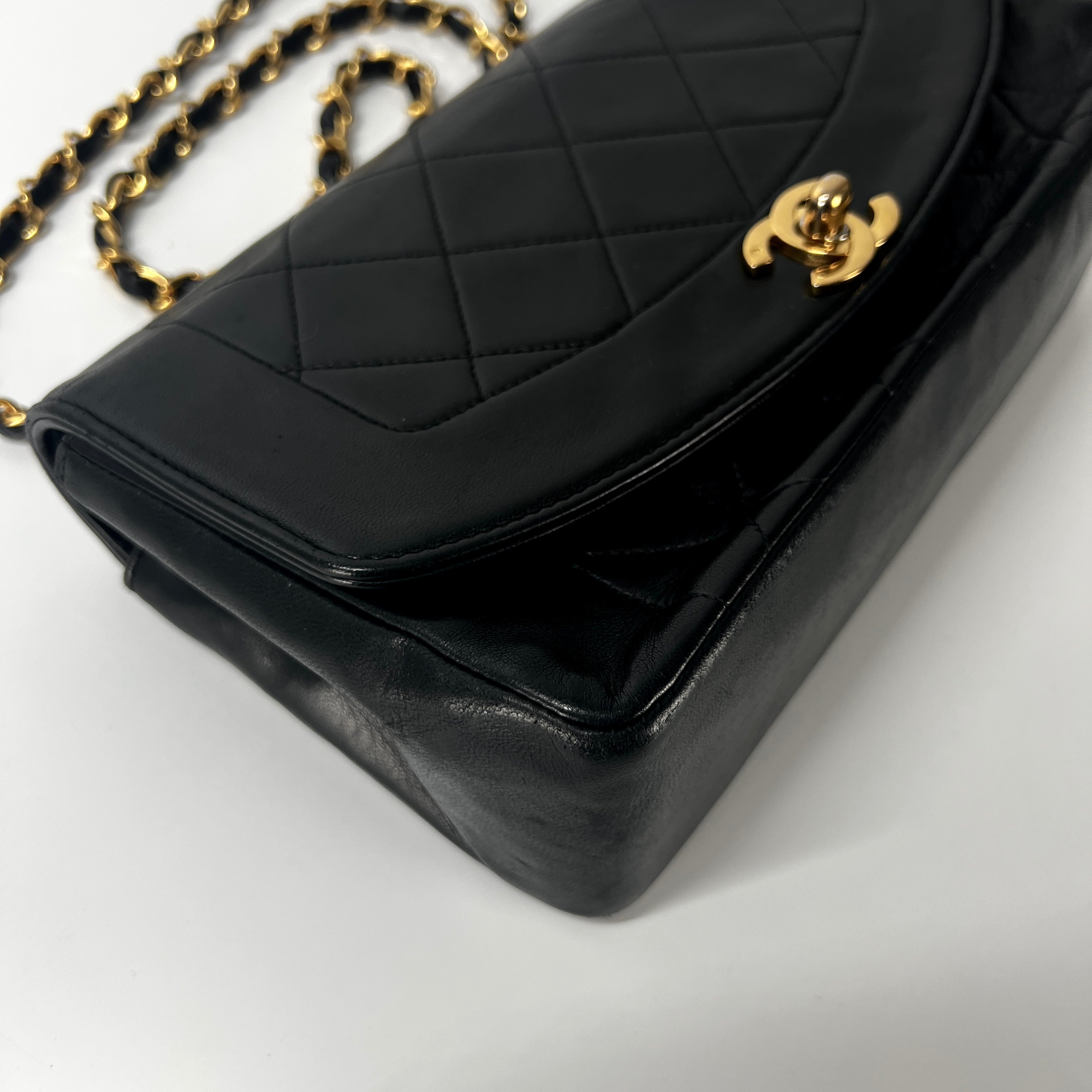 CHANEL Diana Small black leather handbag