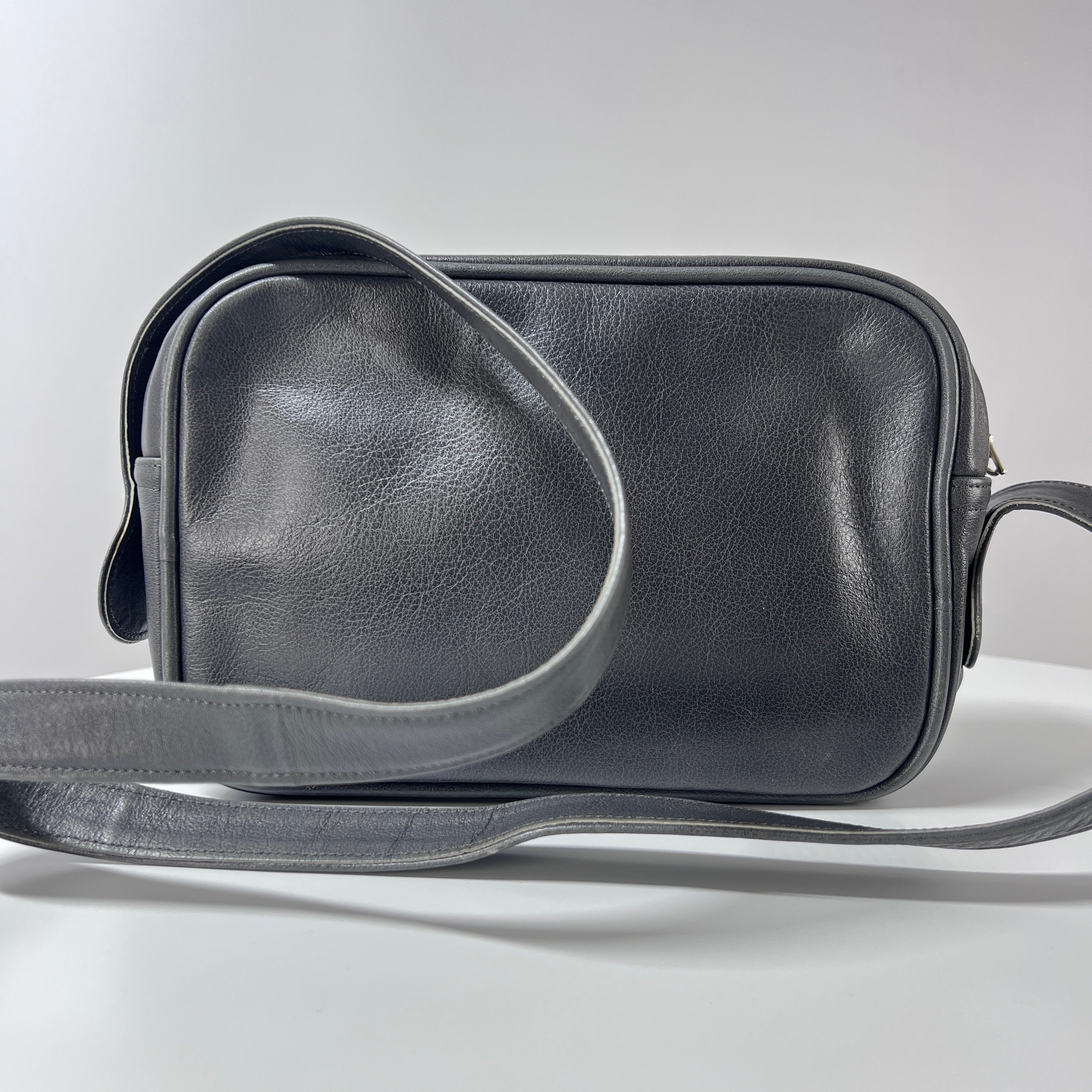 Sac à main COURREGES Camera cuir gris