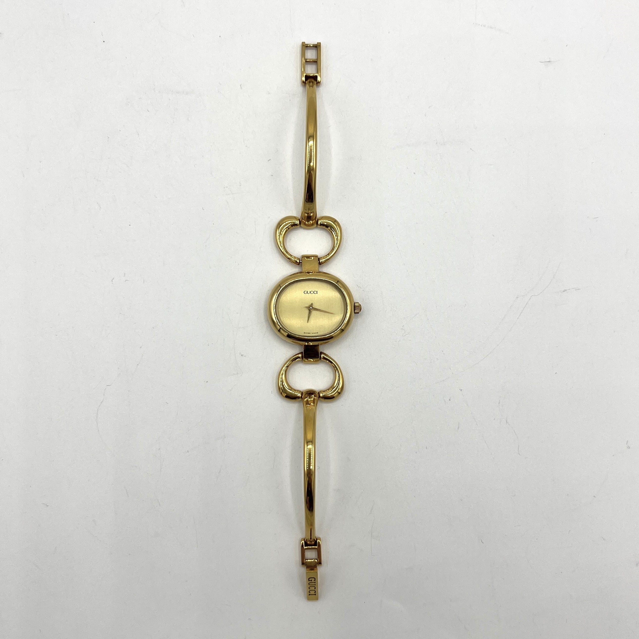 GUCCI 1600 Gold Plated Watch Gold