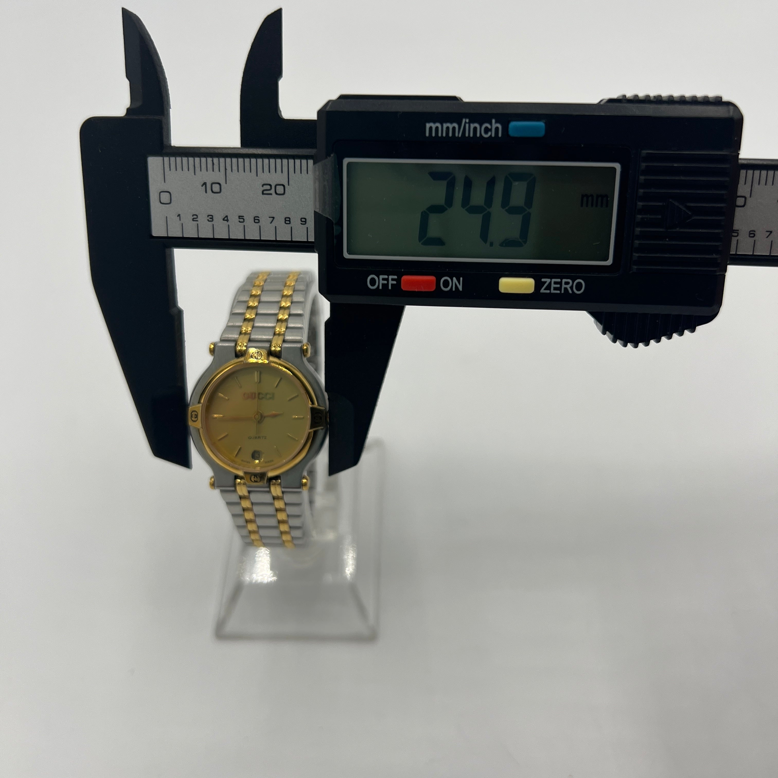Montre GUCCI 9000 L acier Bicolore