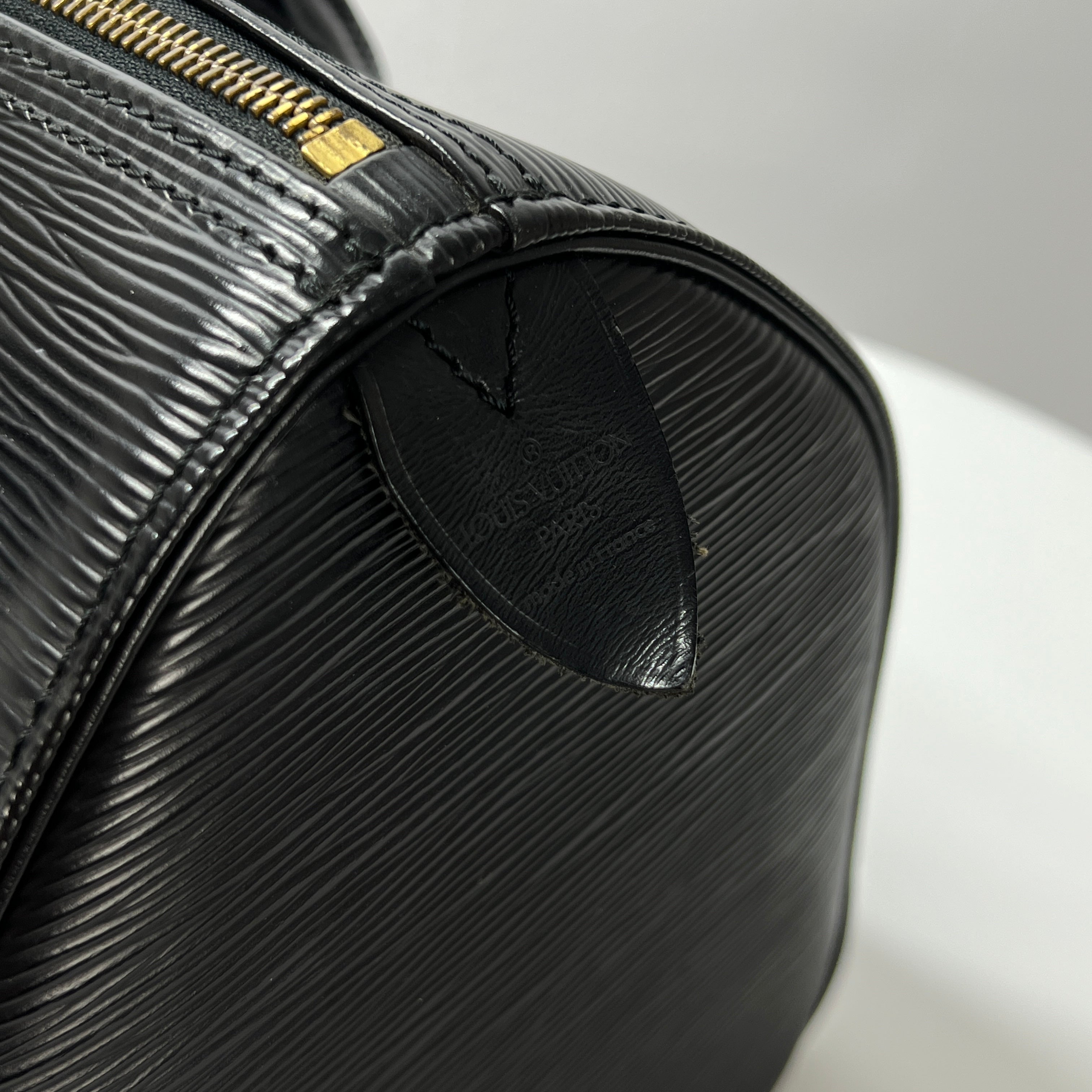 LOUIS VUITTON Speedy 30 black epi leather handbag