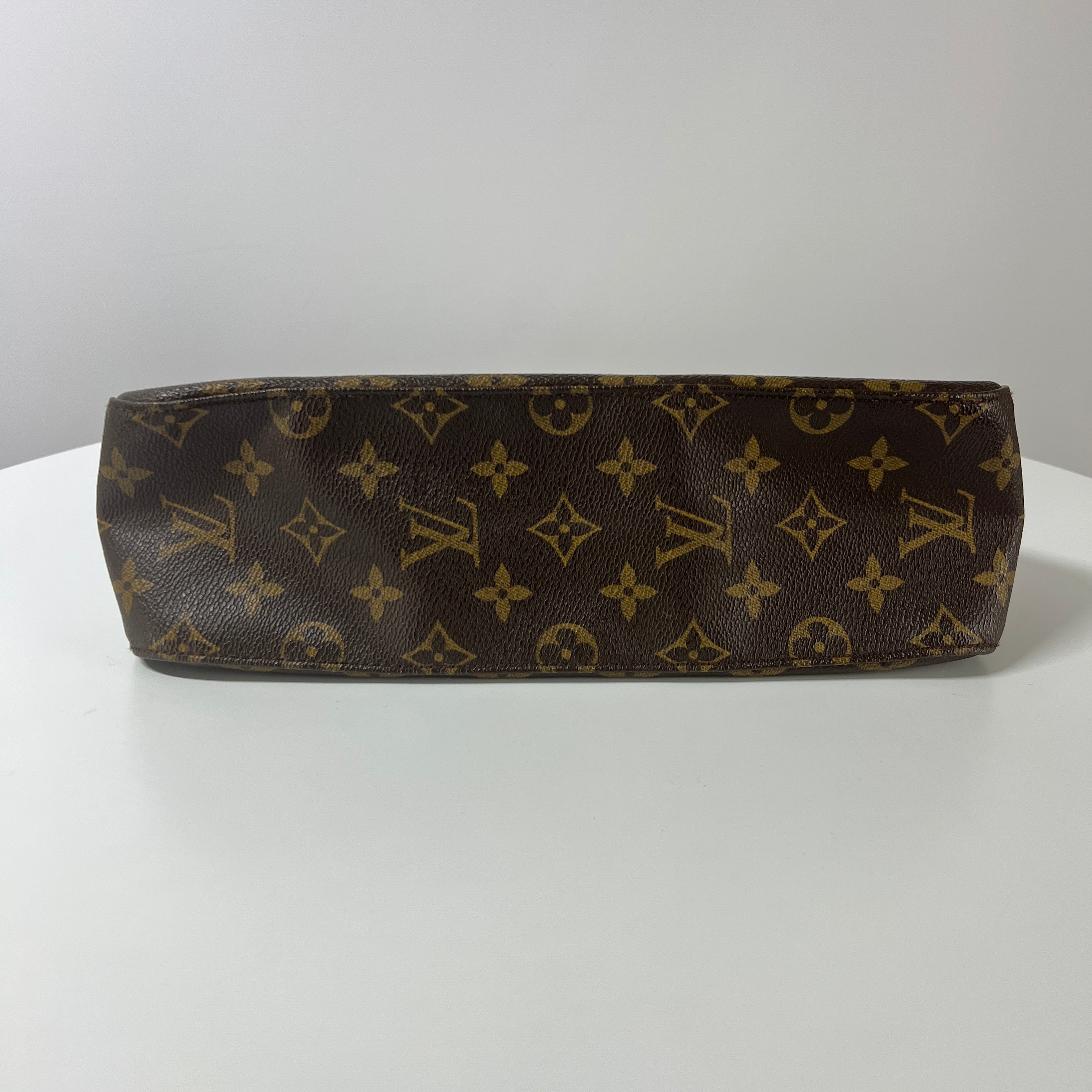 LOUIS VUITTON Looping handbag in brown canvas and leather