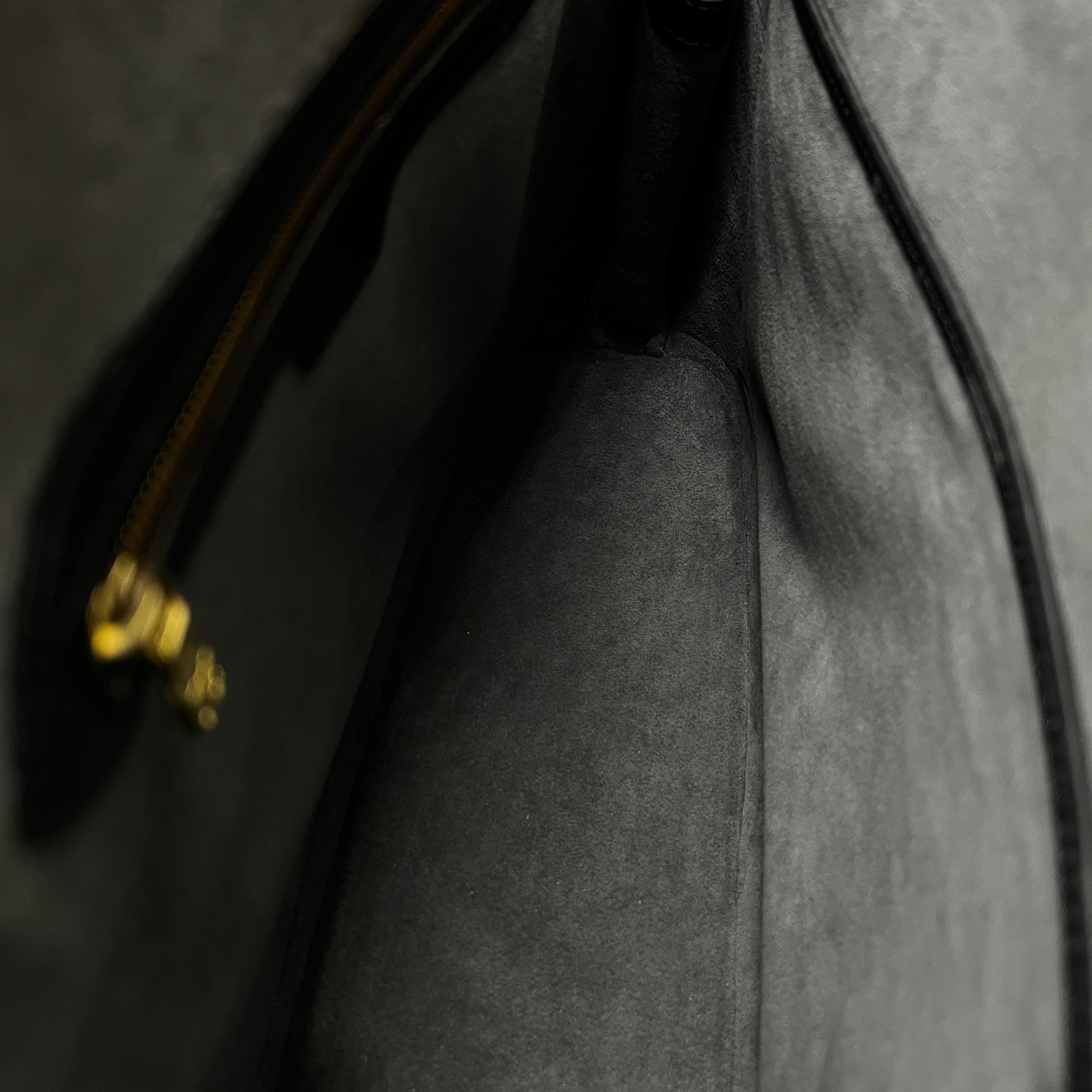 LOUIS VUITTON Lussac handbag in black epi leather