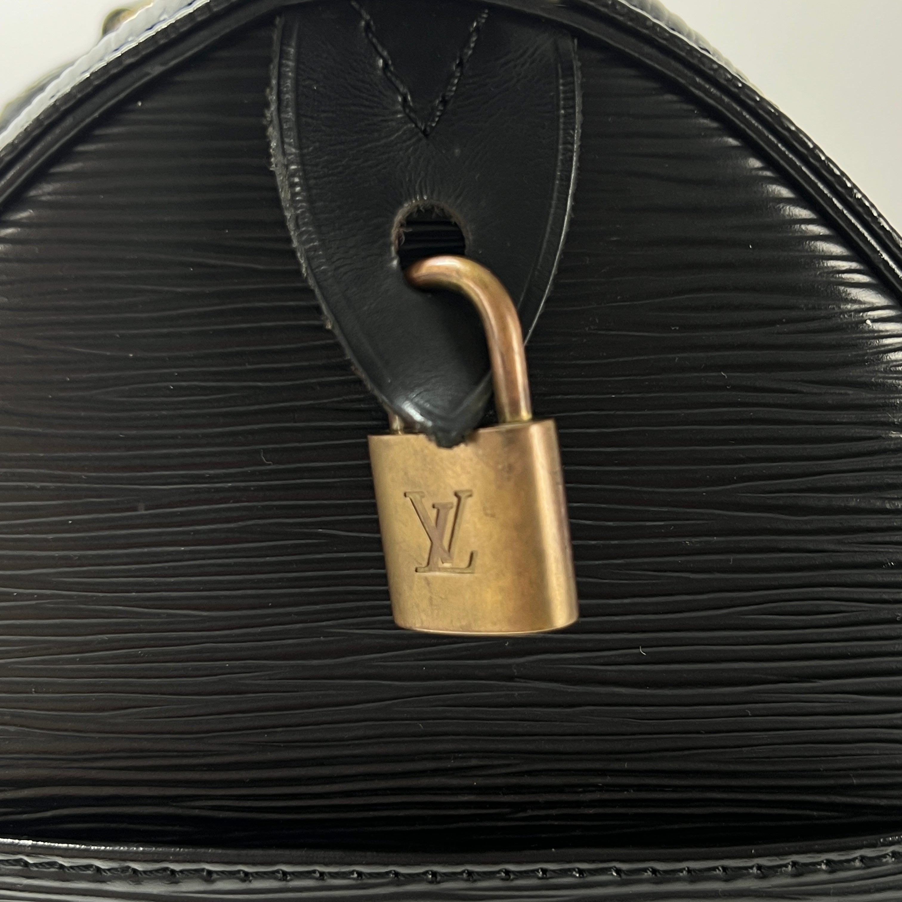 LOUIS VUITTON Speedy 30 black epi leather handbag