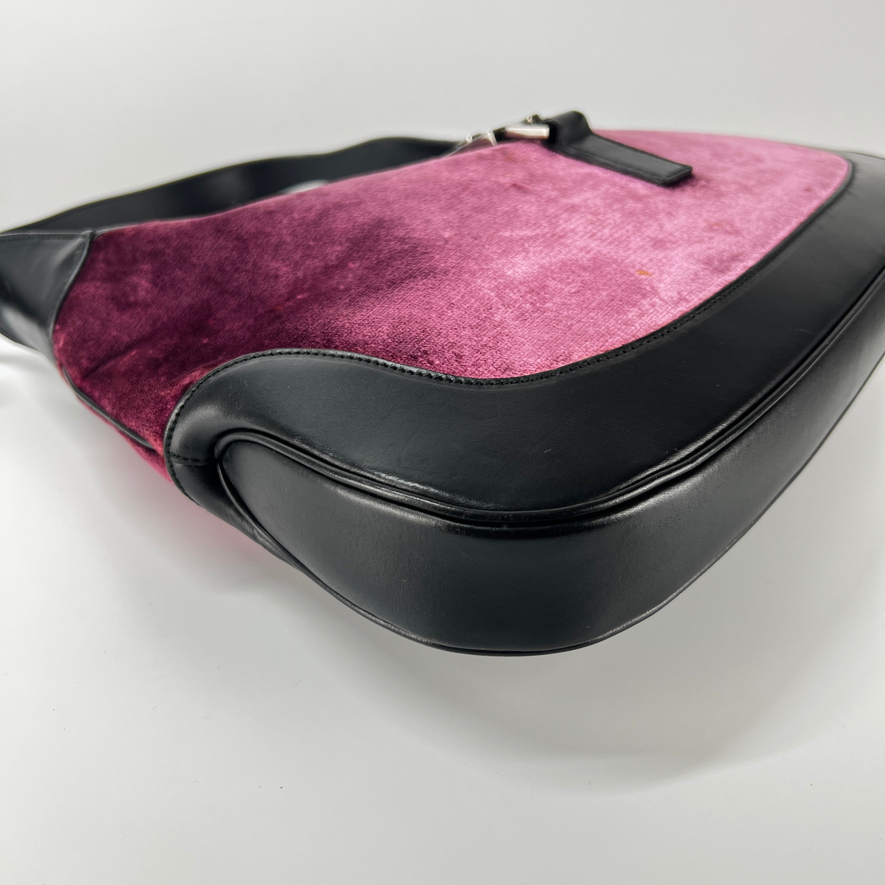Sac à main GUCCI Jackie suede et cuir rose