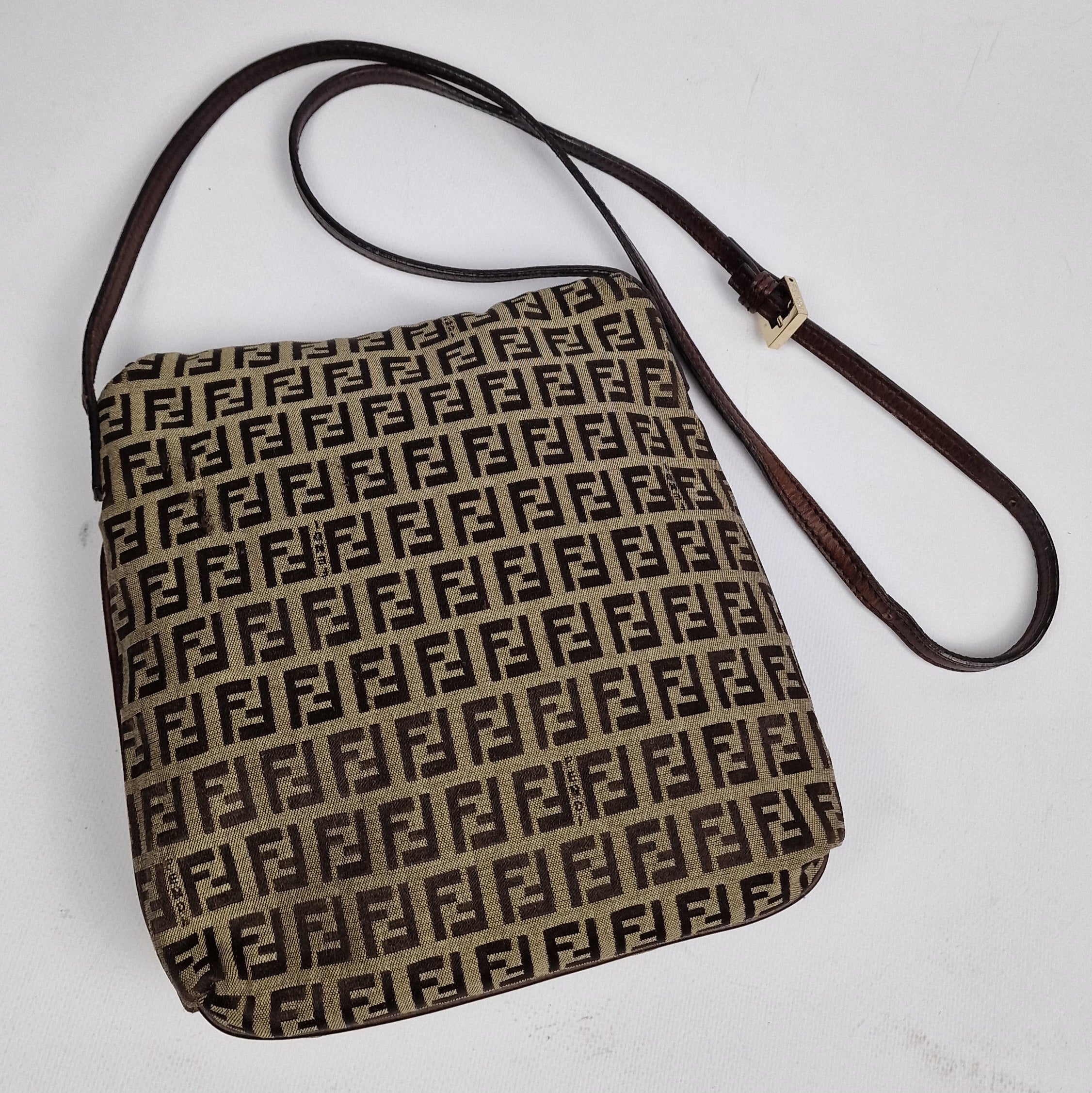 Sac à main FENDI Zucca toile et cuir marron