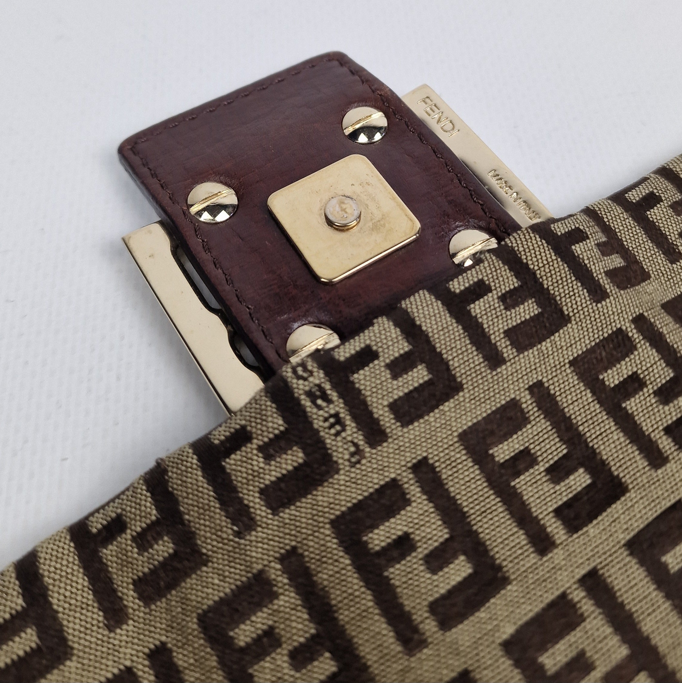 Sac à main FENDI Zucca toile et cuir marron