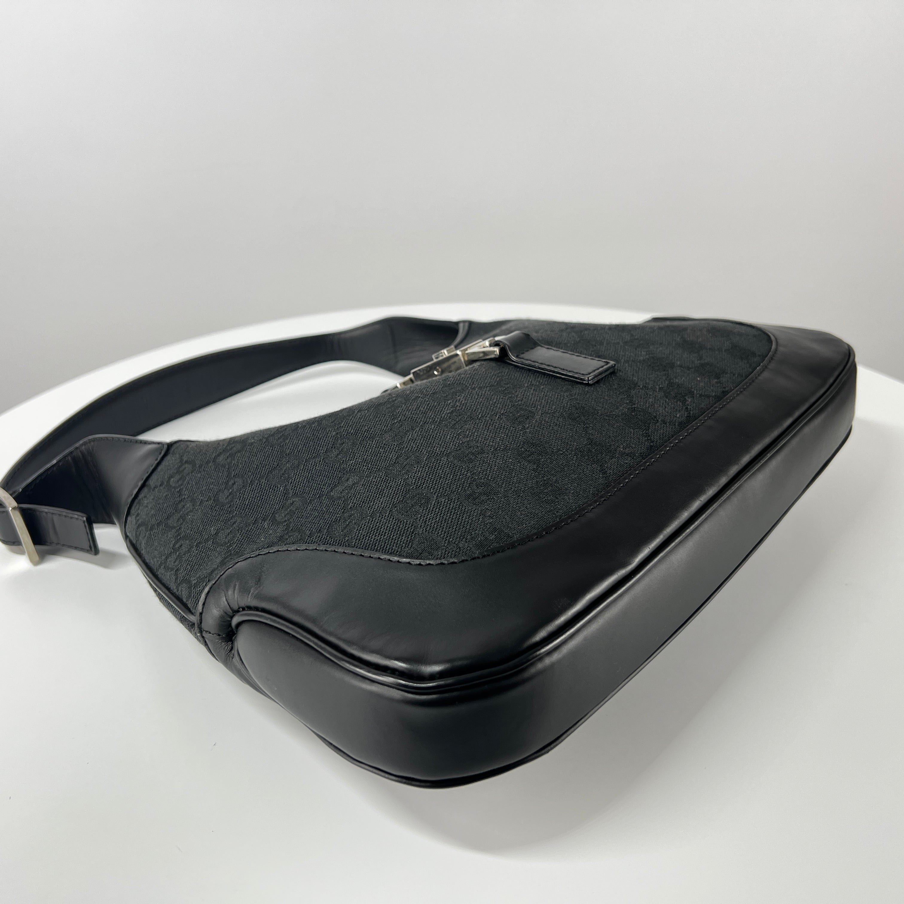 GUCCI Jackie canvas and black leather handbag