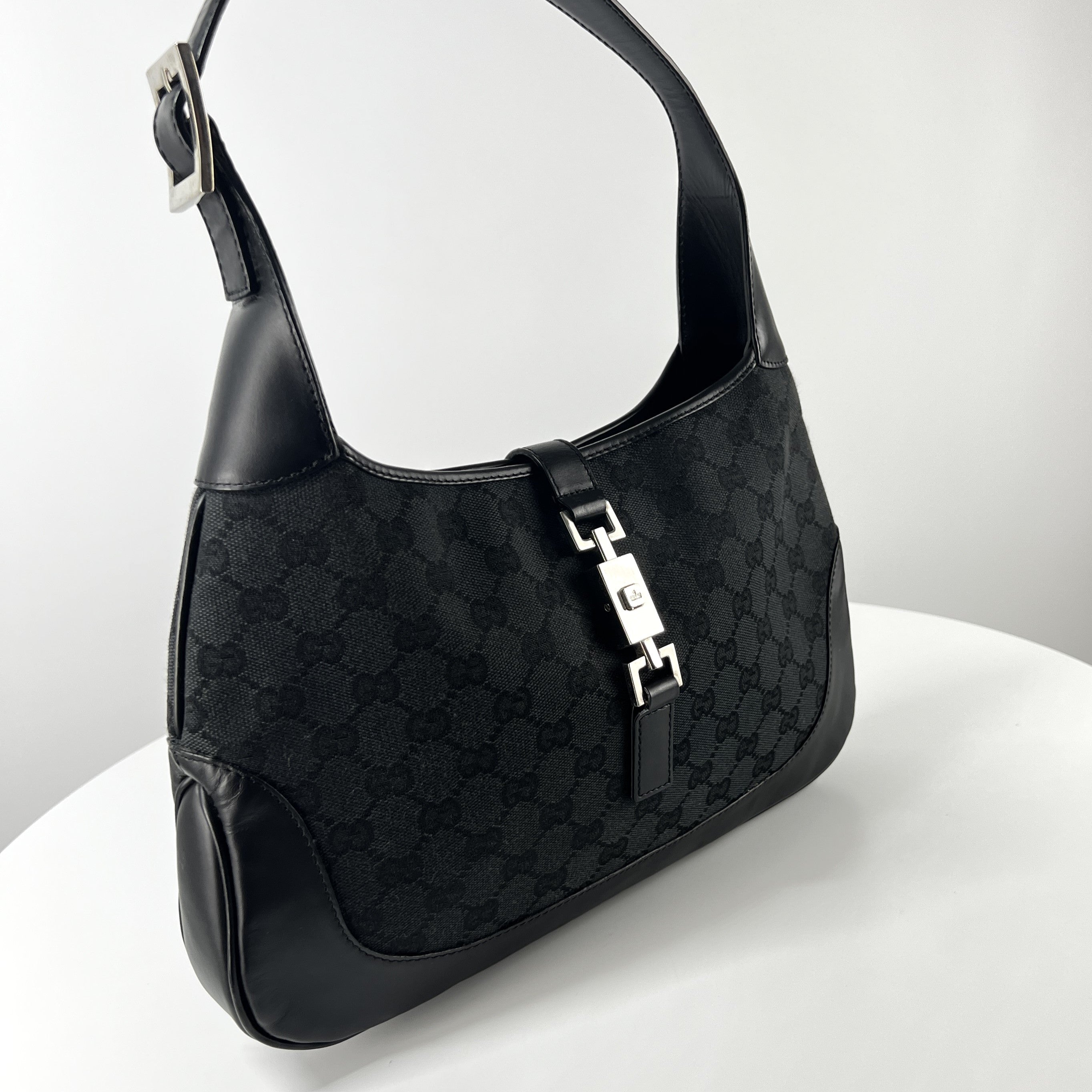 GUCCI Jackie canvas and black leather handbag