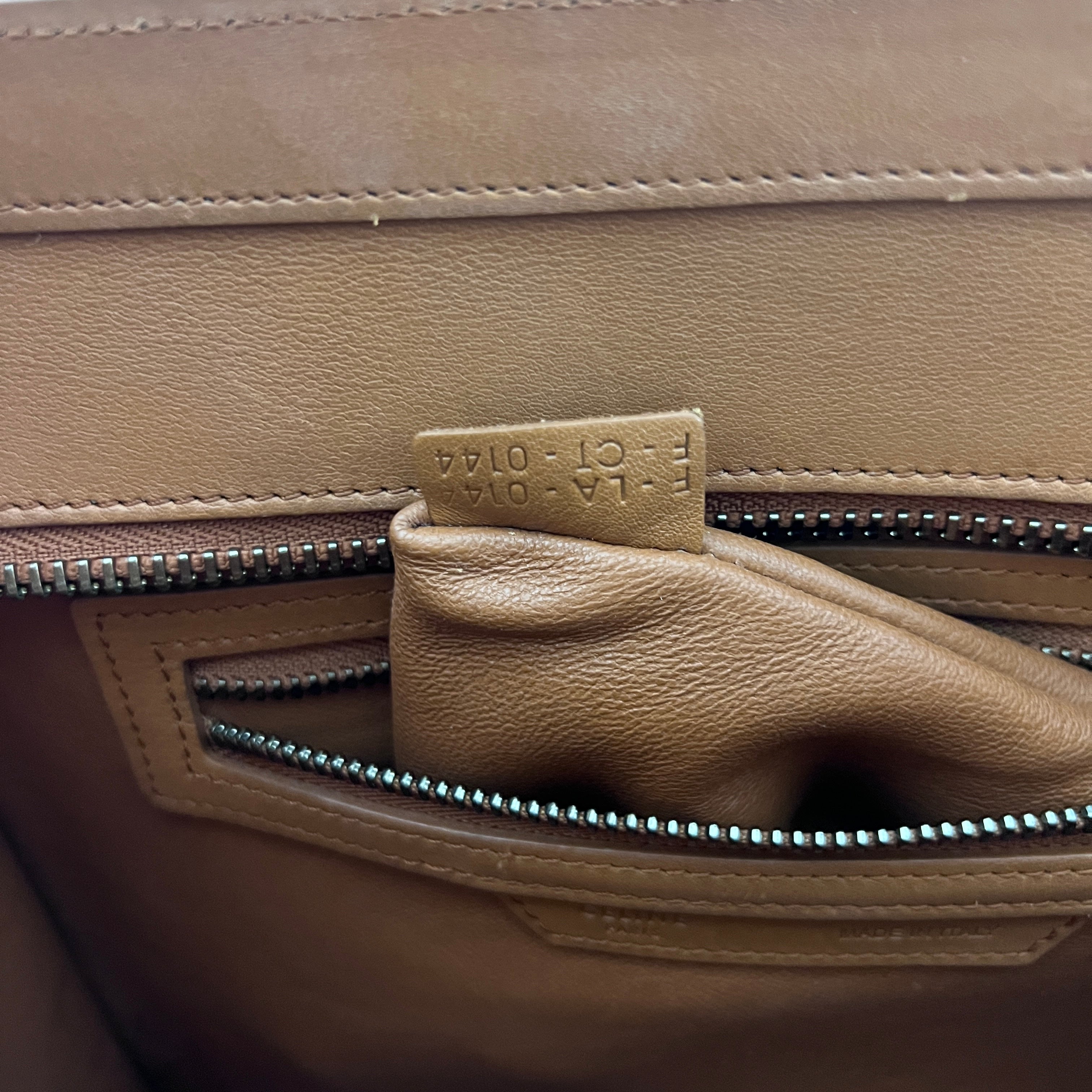 Sac à main CELINE Medium Lugagge cuir marron