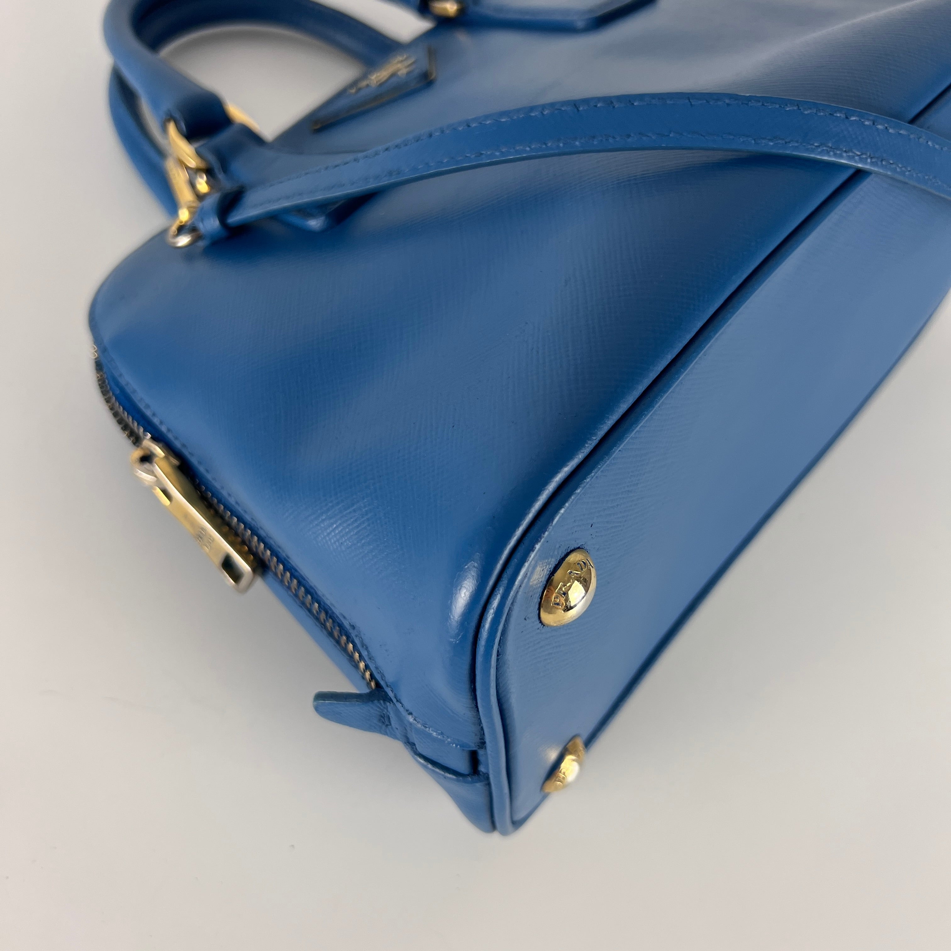 Sac à main PRADA Saffiano cuir bleu