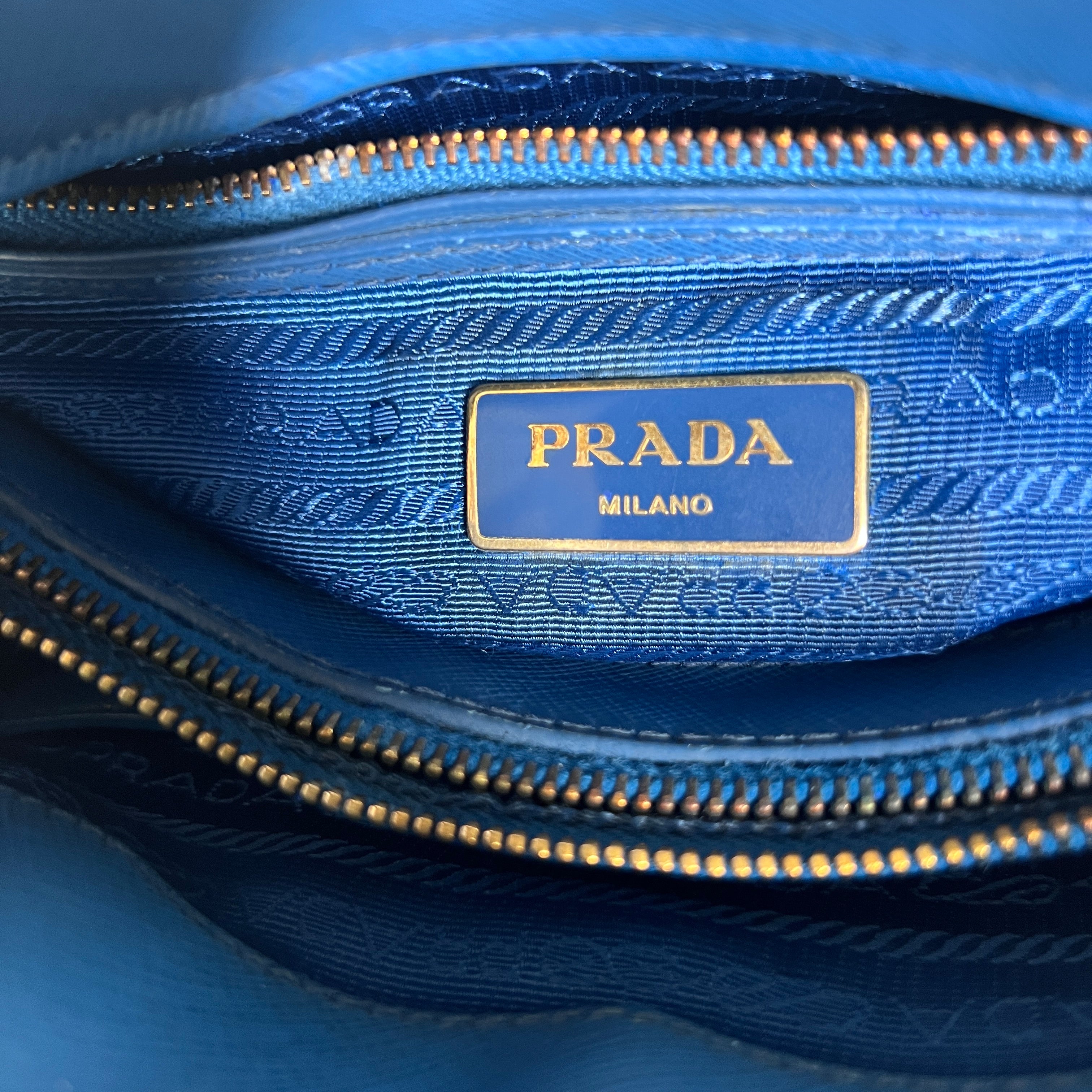 Sac à main PRADA Saffiano cuir bleu