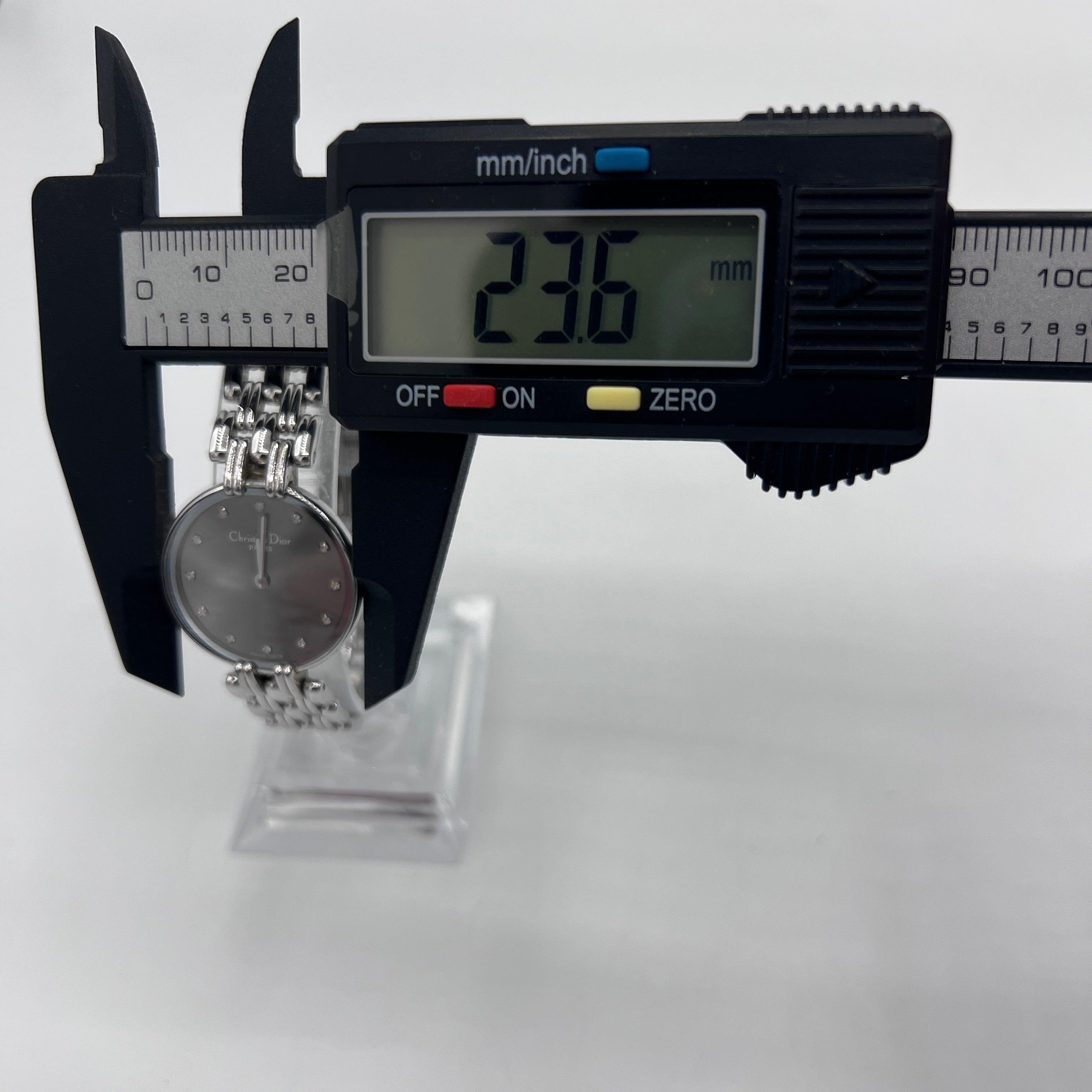 Montre DIOR Bagheera acier Argenté