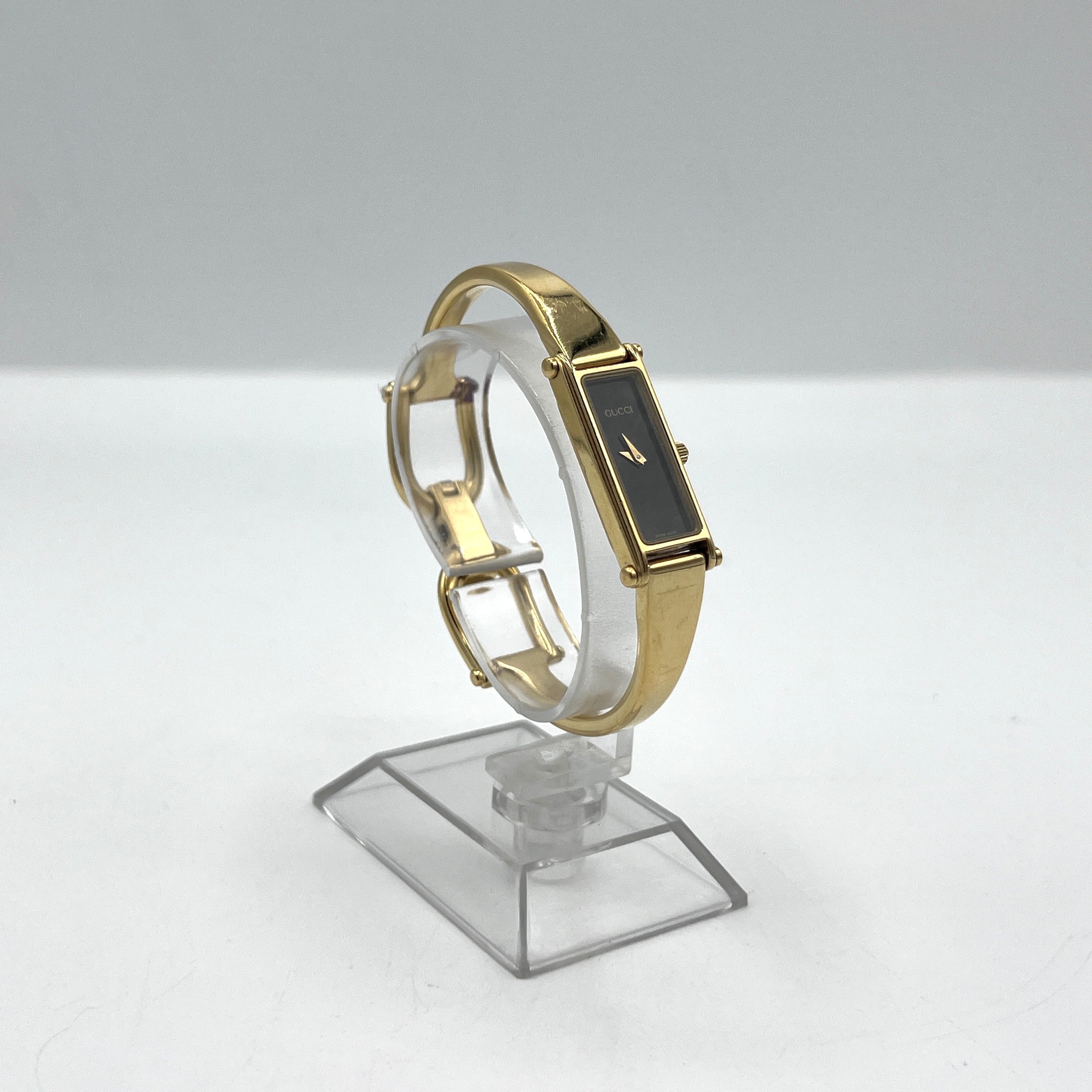 Montre GUCCI 1500 plaqué or Doré
