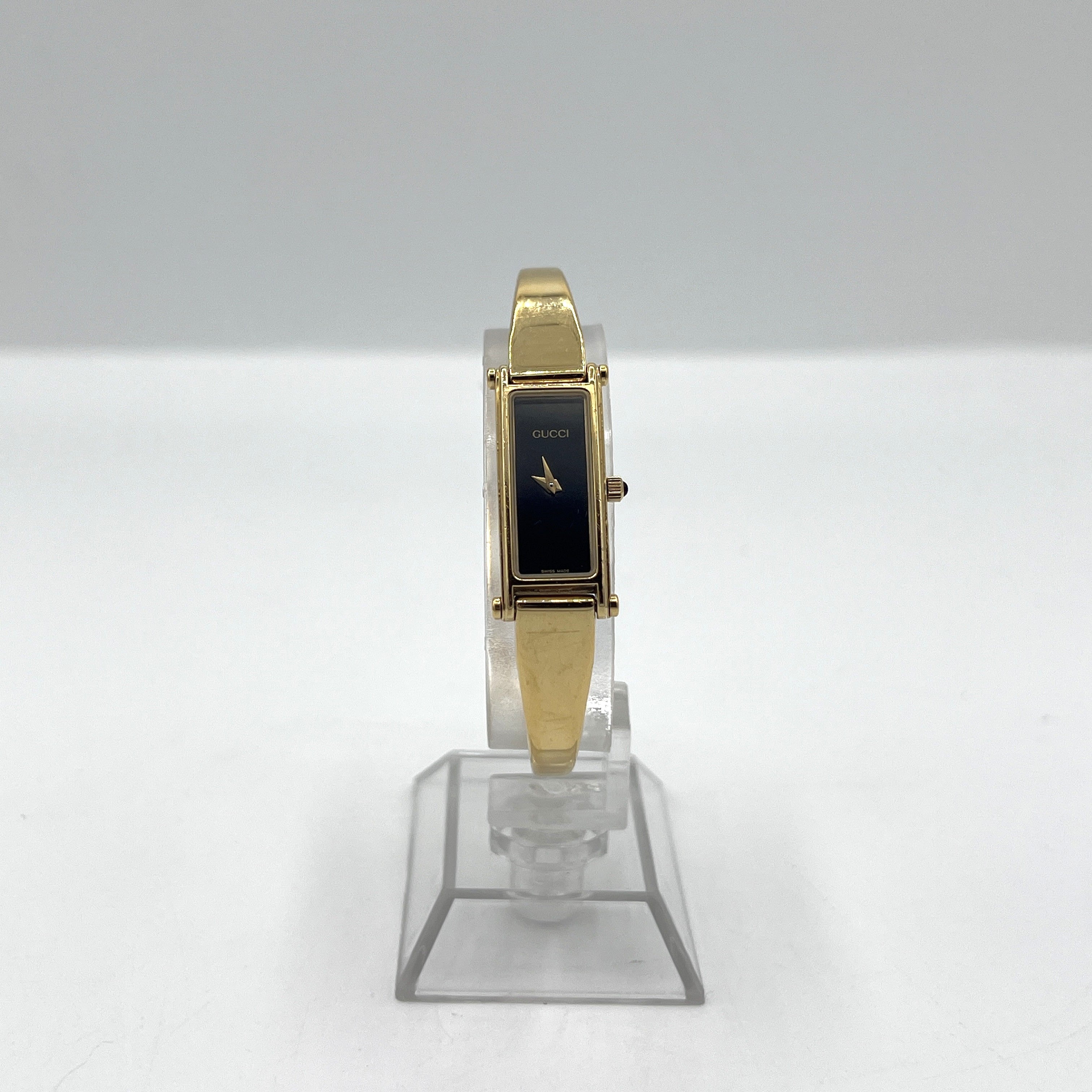 Montre GUCCI 1500 plaqué or Doré
