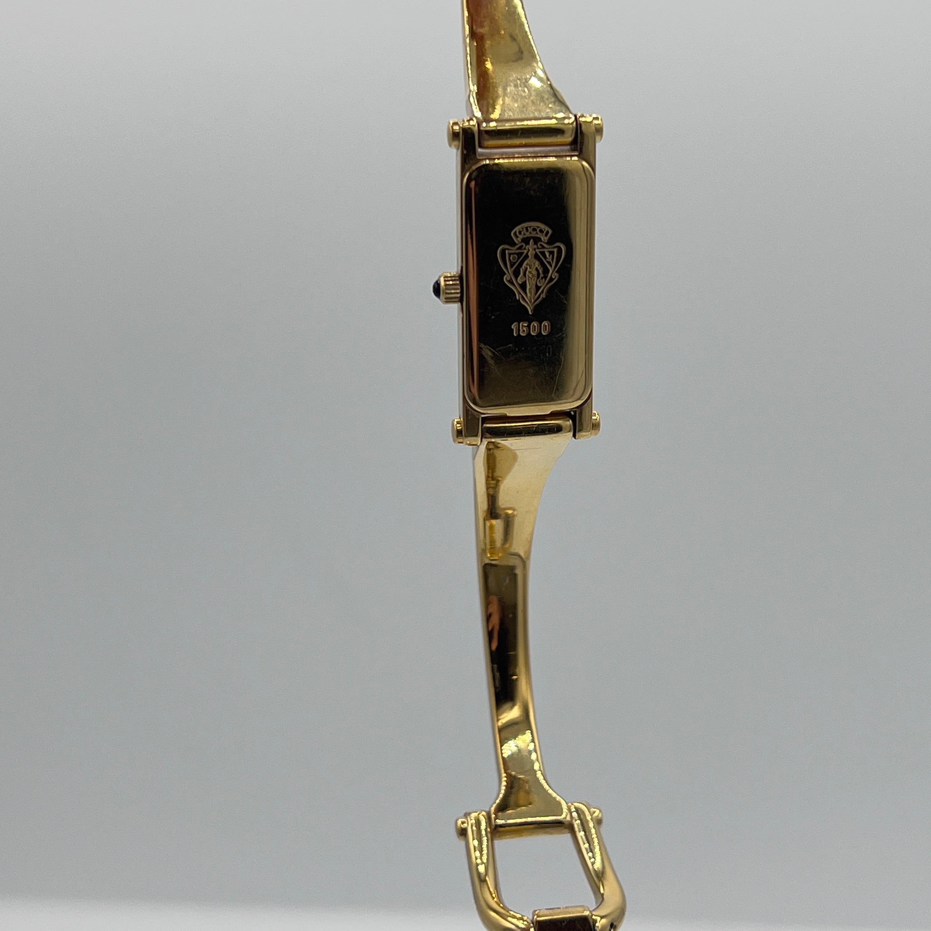 Montre GUCCI 1500 plaqué or Doré