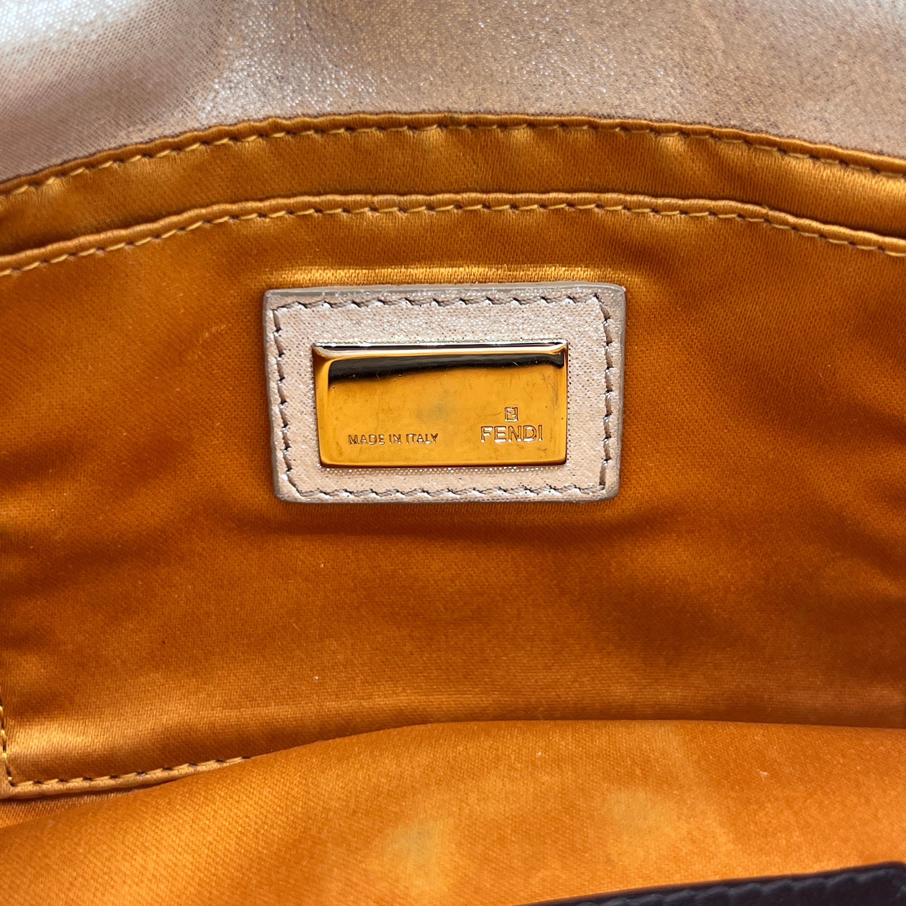 Sac à main FENDI Mettalic Mia cuir beige