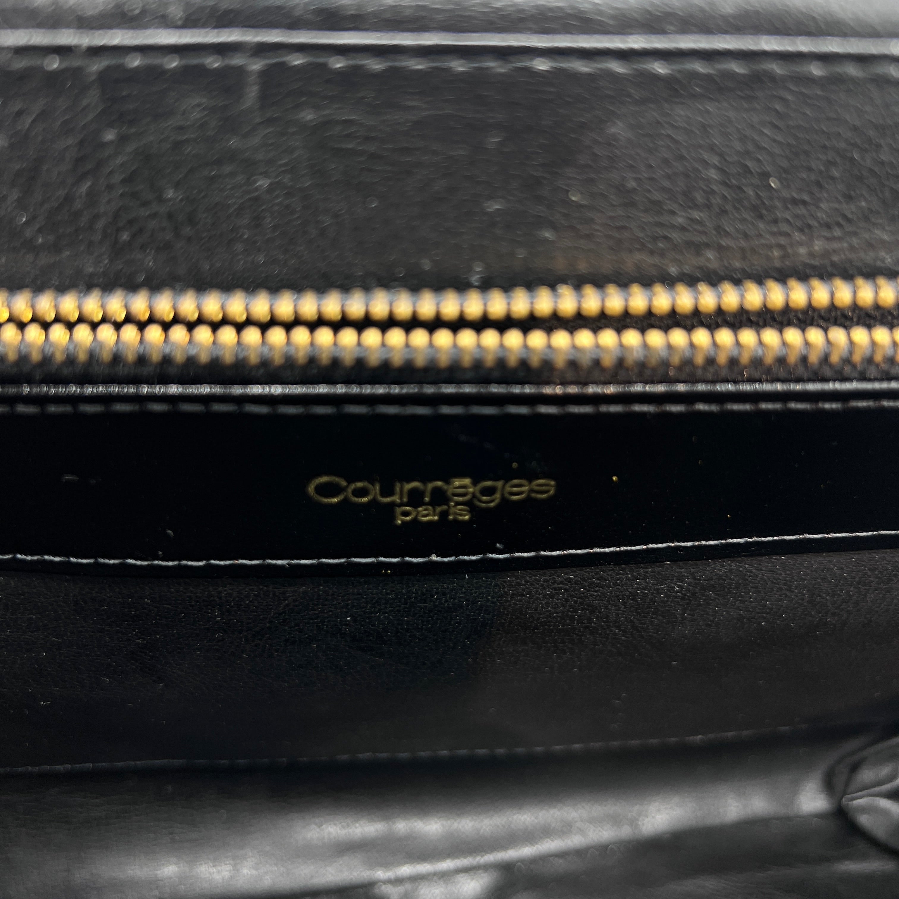Pochette COURREGES cuir noir