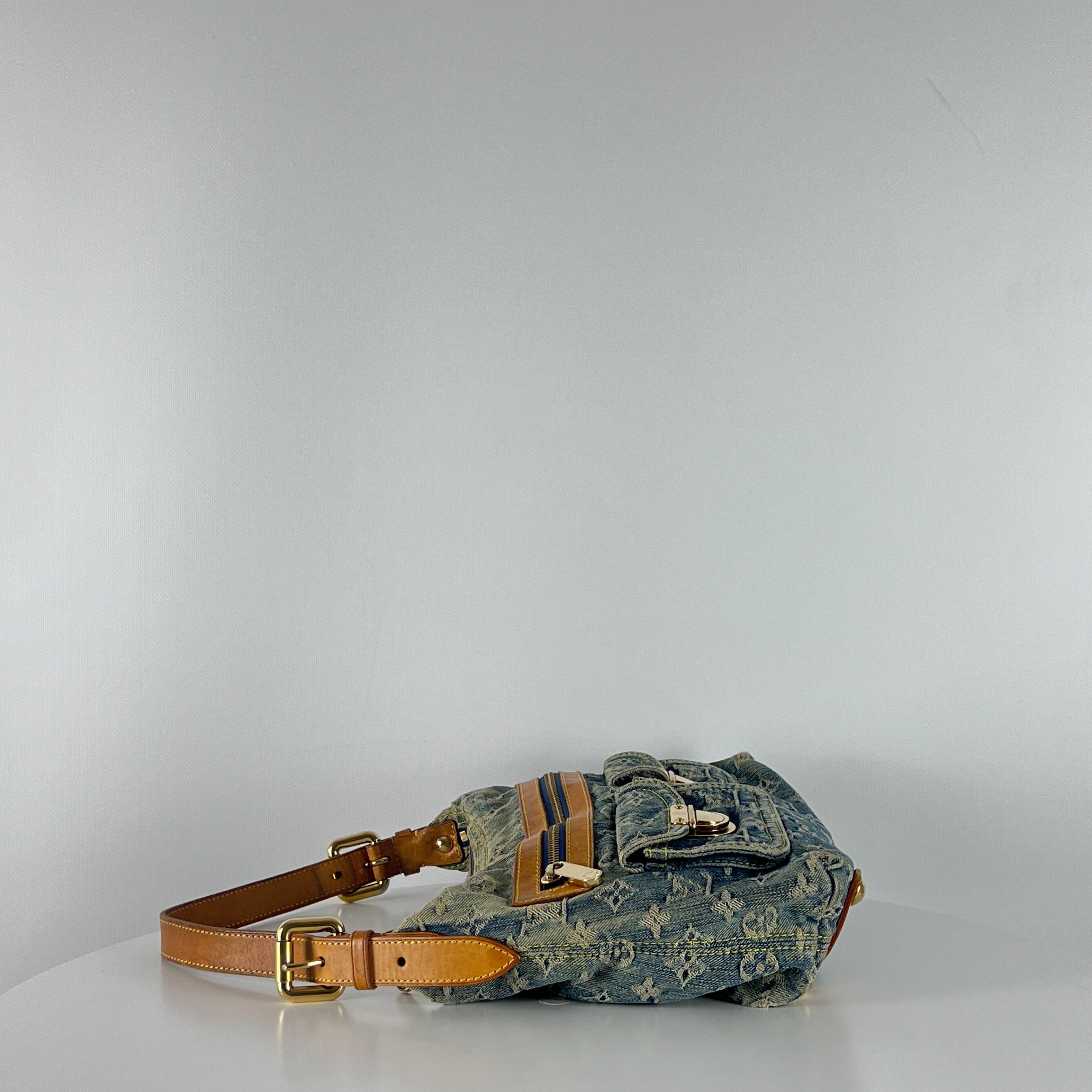 Sac à main LOUIS VUITTON Baggy denim bleu