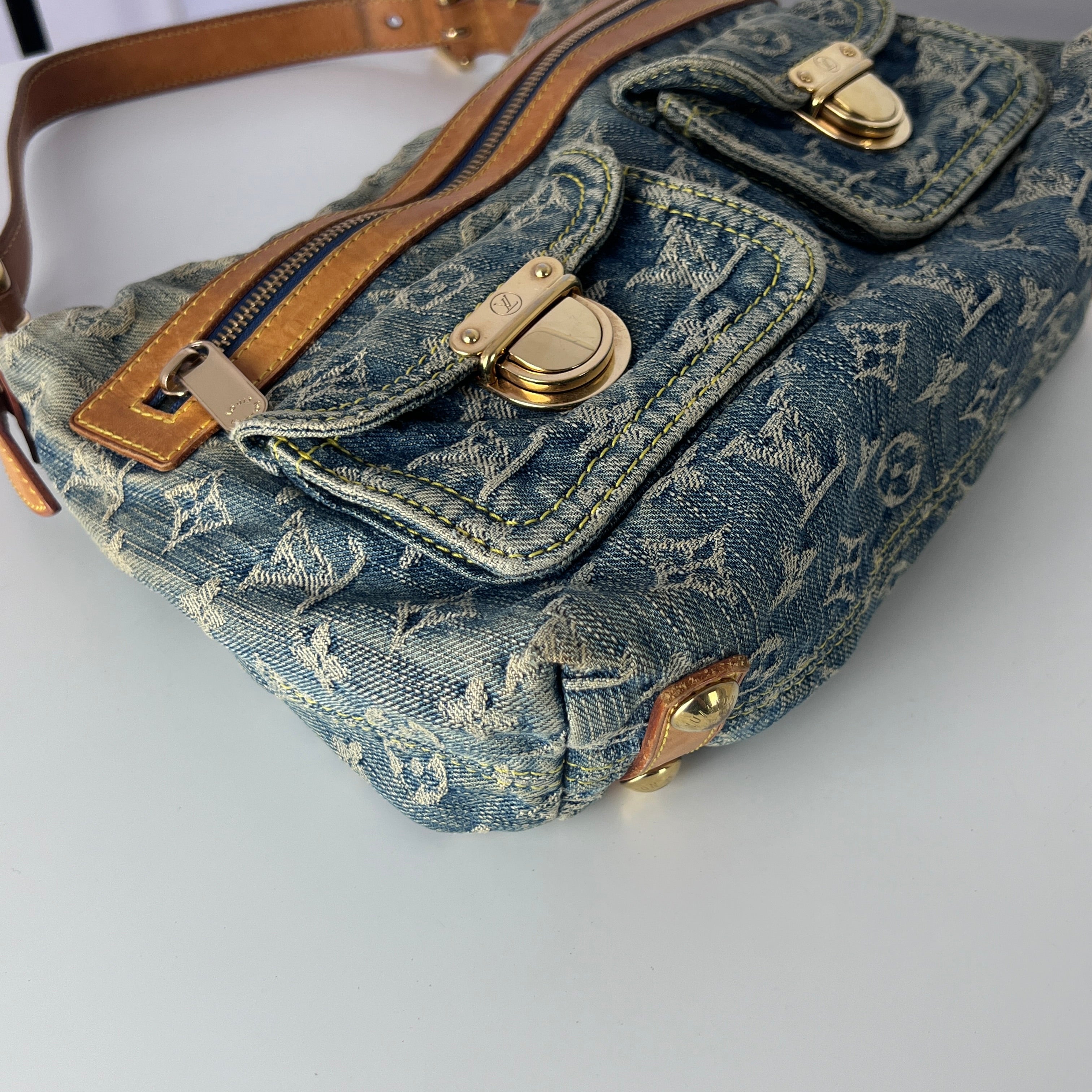 Sac à main LOUIS VUITTON Baggy denim bleu