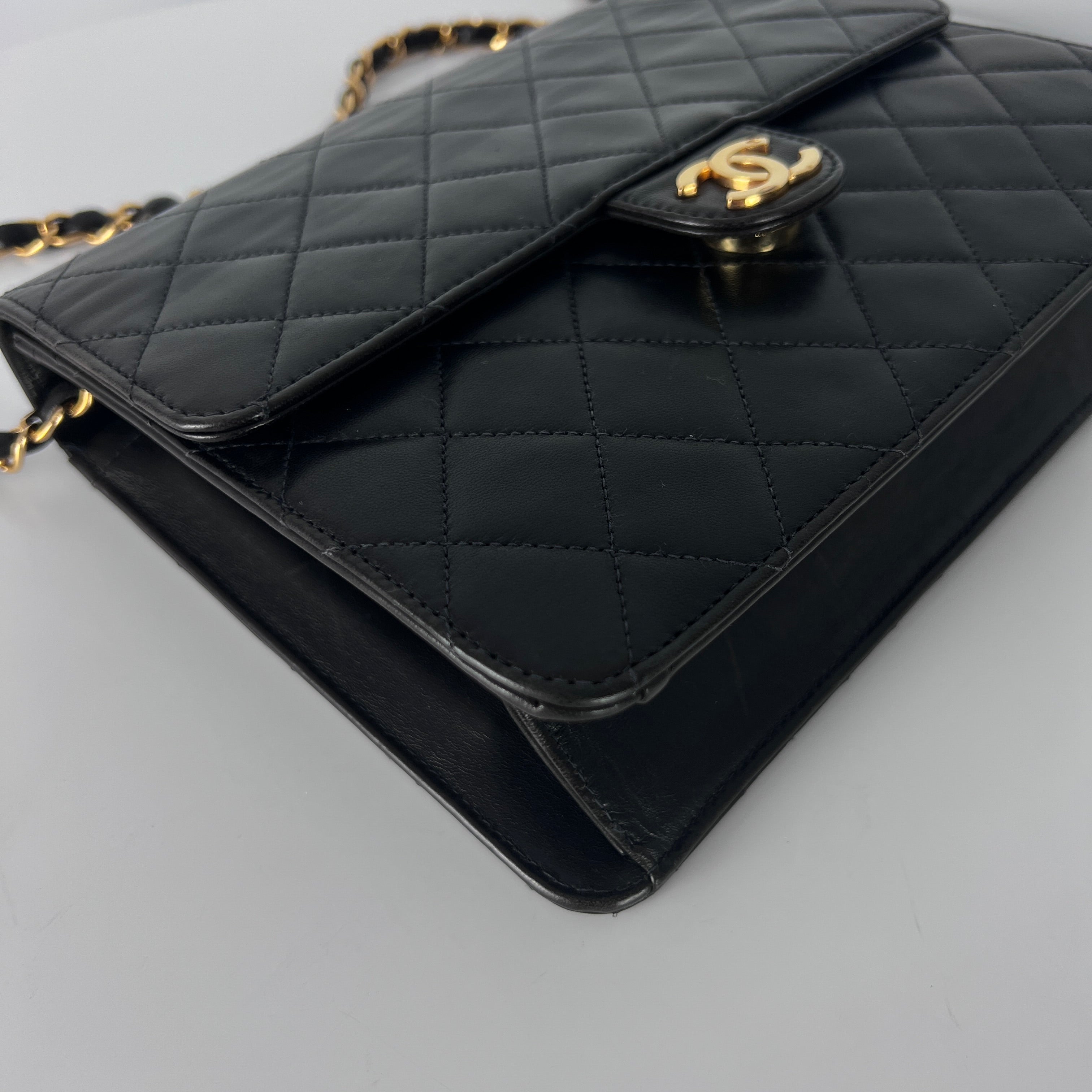 Sac à main CHANEL Single Flap cuir noir