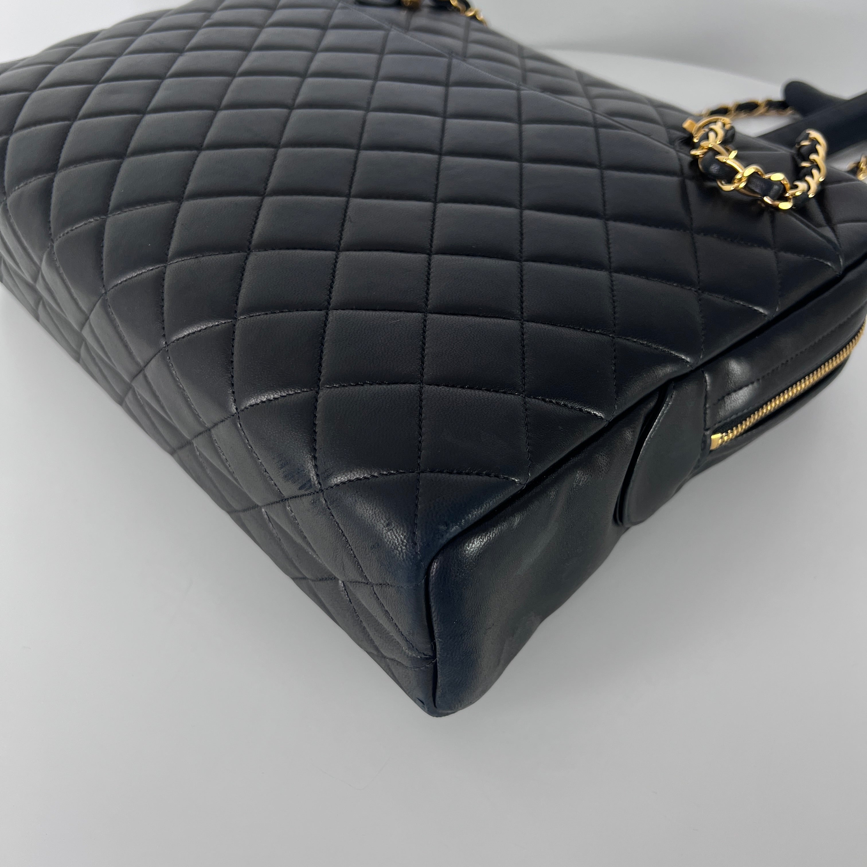 Sac à main CHANEL Shopping cuir noir