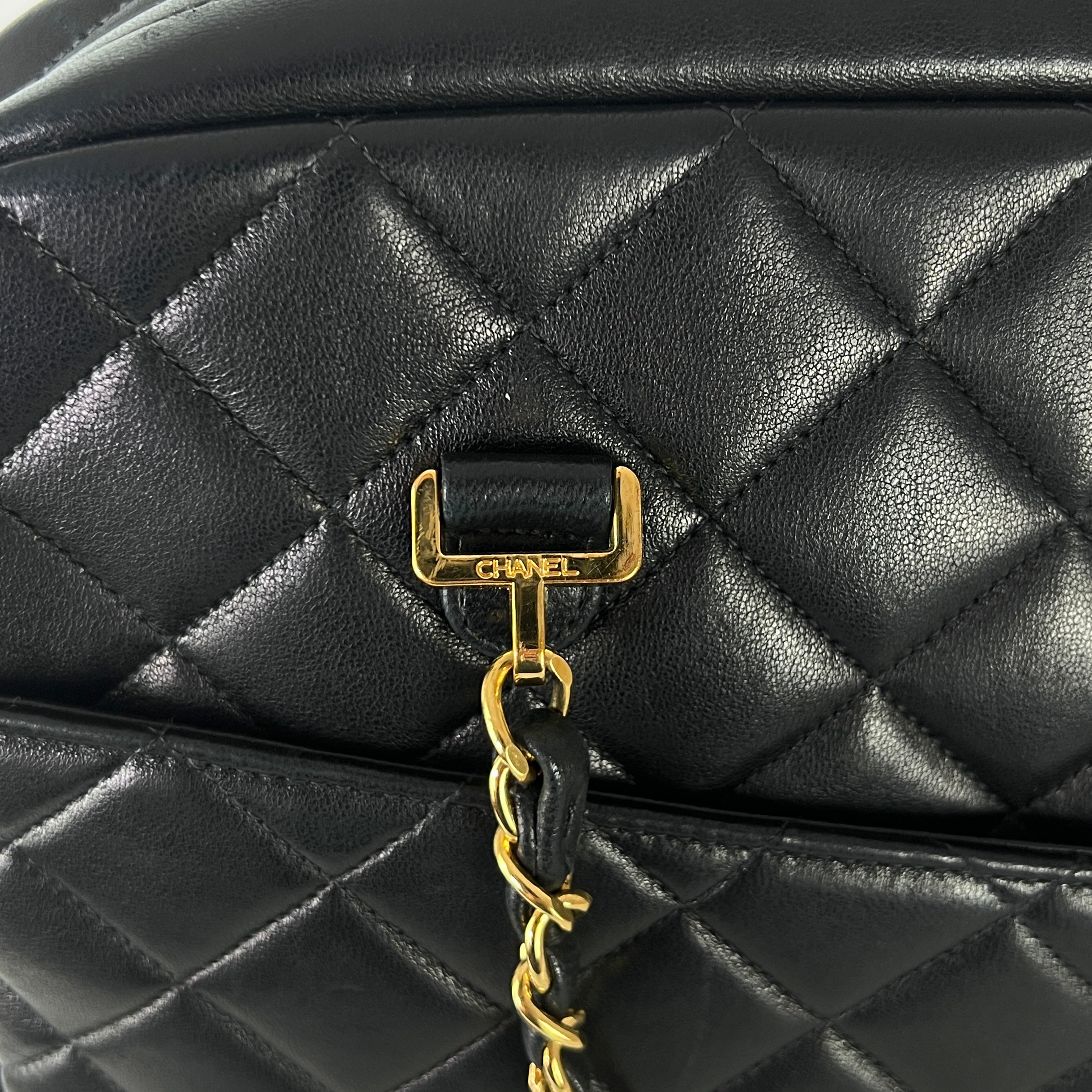 Sac à main CHANEL Shopping cuir noir