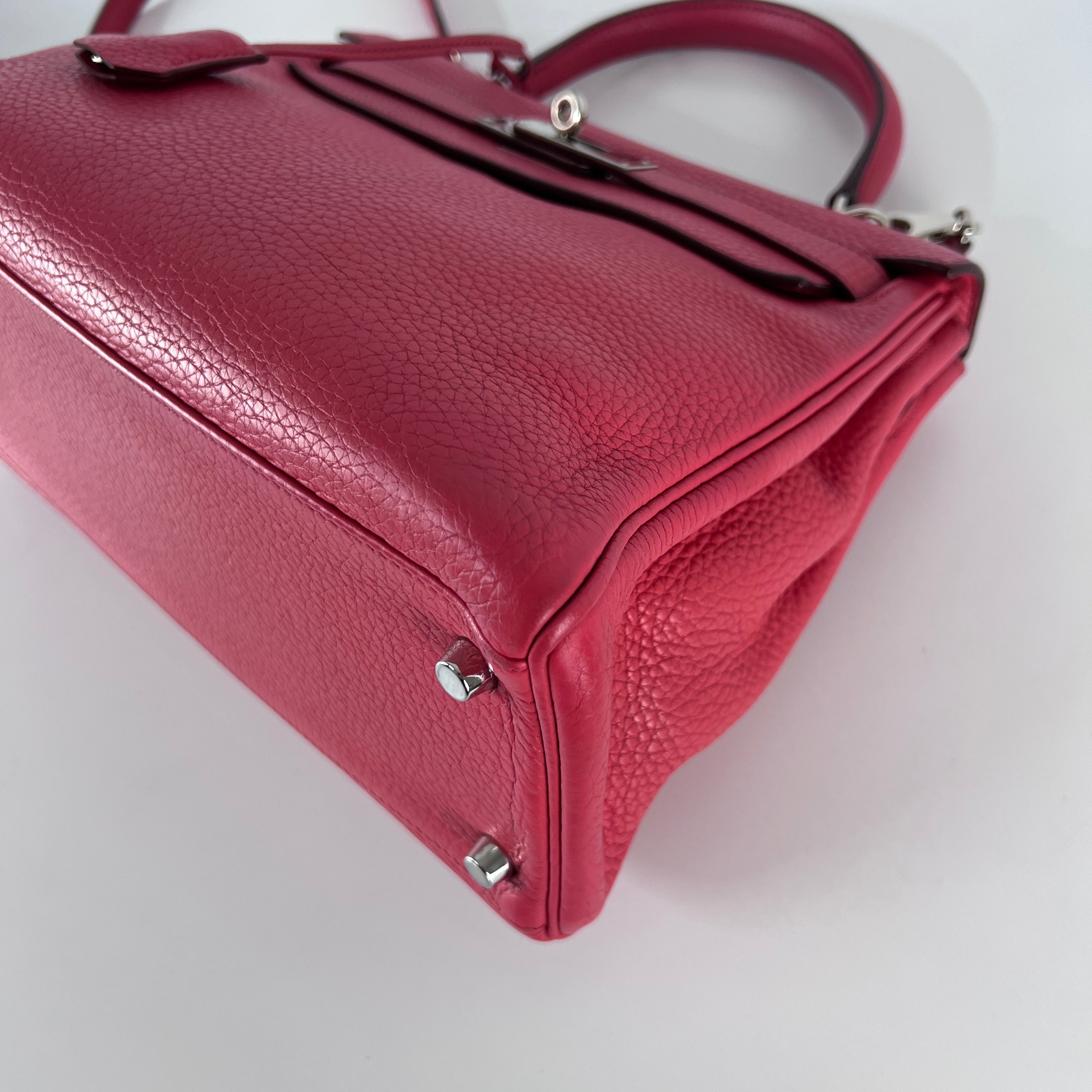Sac à main HERMES Kelly 28 cuir rose