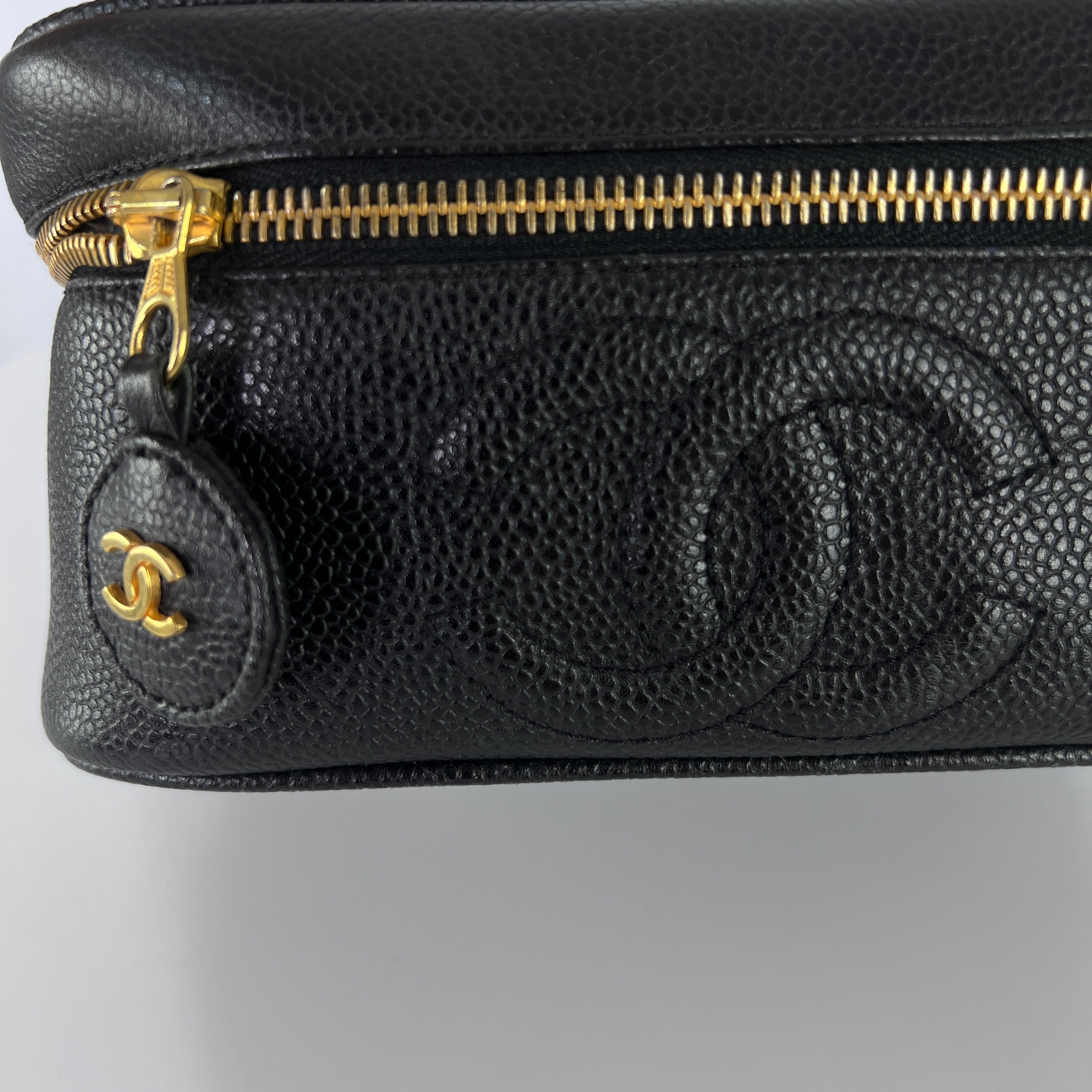 Sac CHANEL Vanity cuir noir