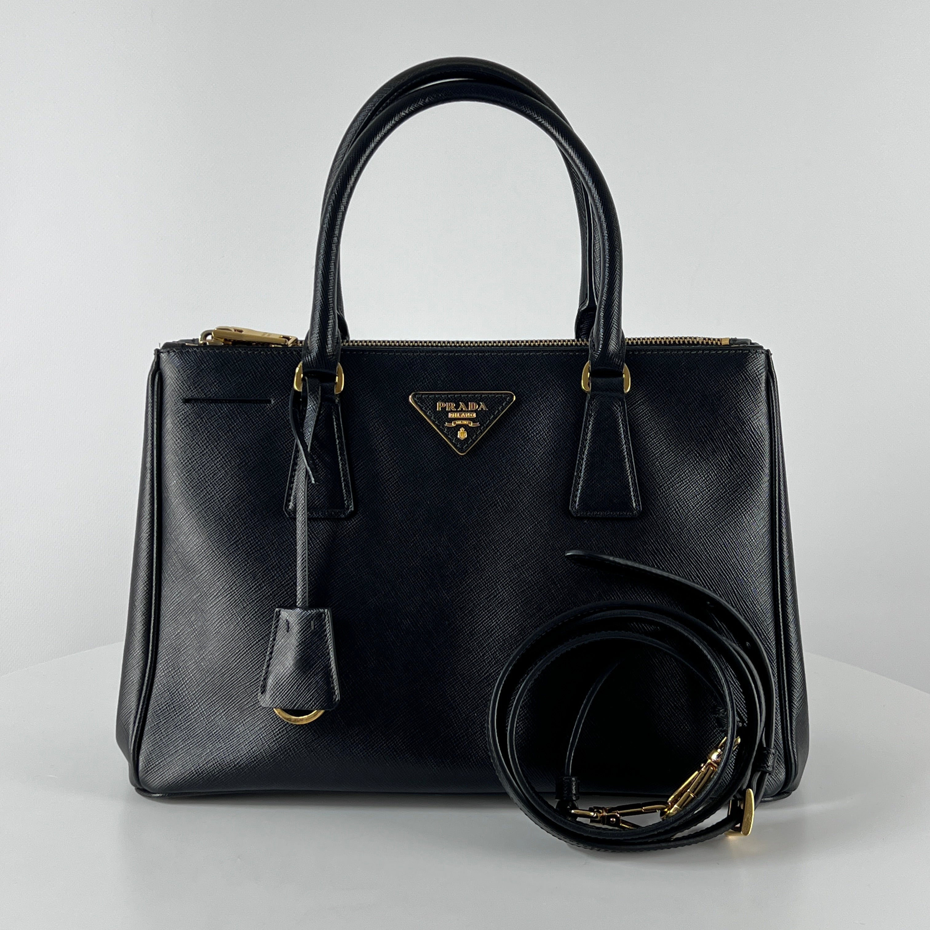 Sac à main PRADA Galleria cuir noir