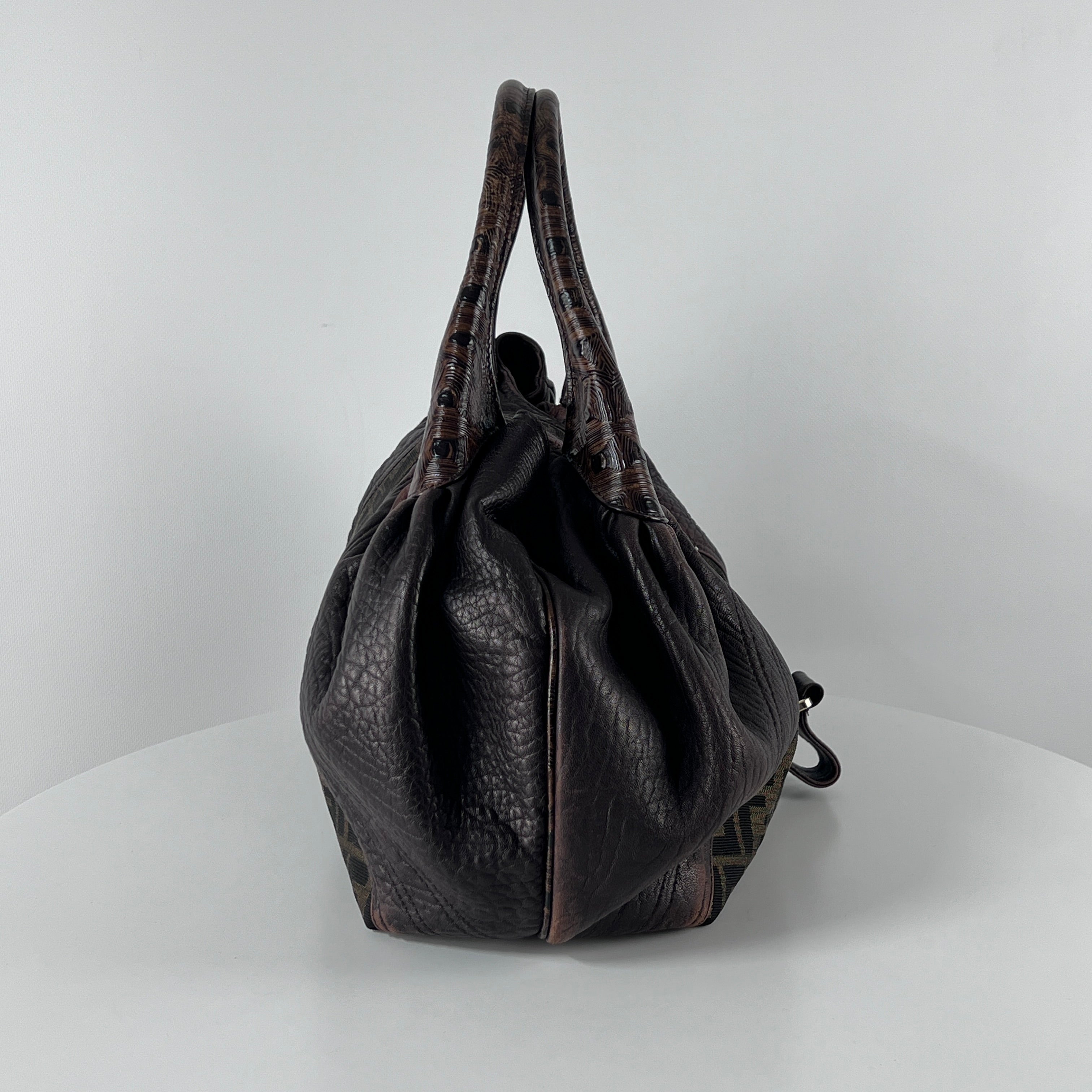 Sac à main FENDI Zucca Spy toile et cuir marron