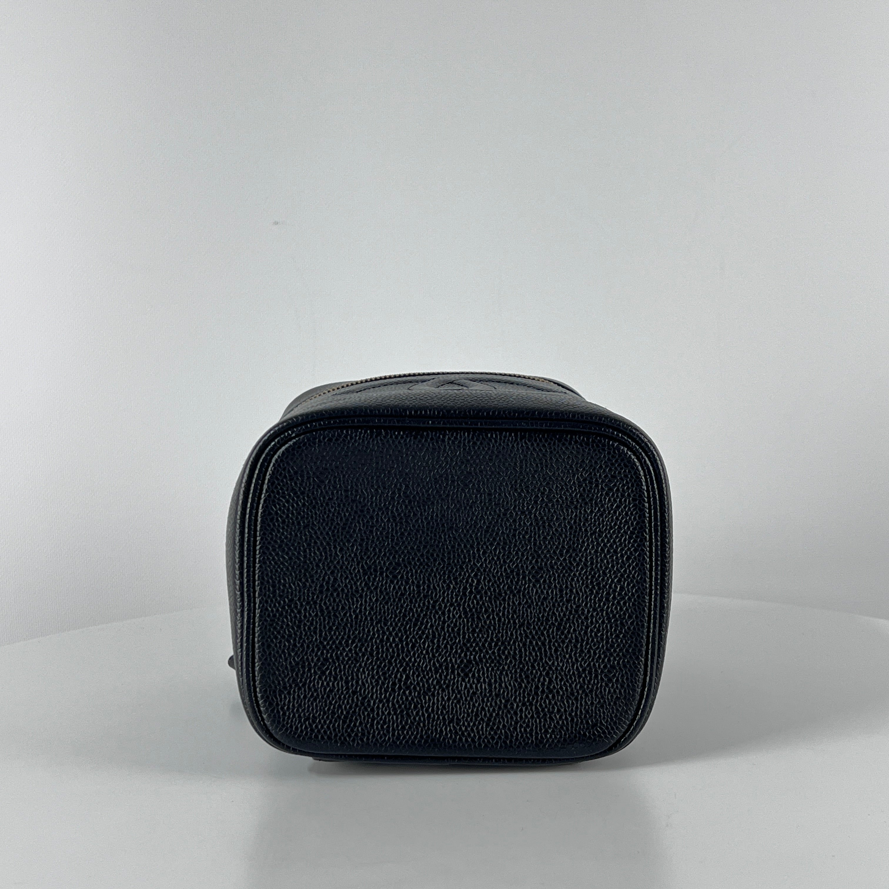 Sac à main CHANEL Vanity cuir noir