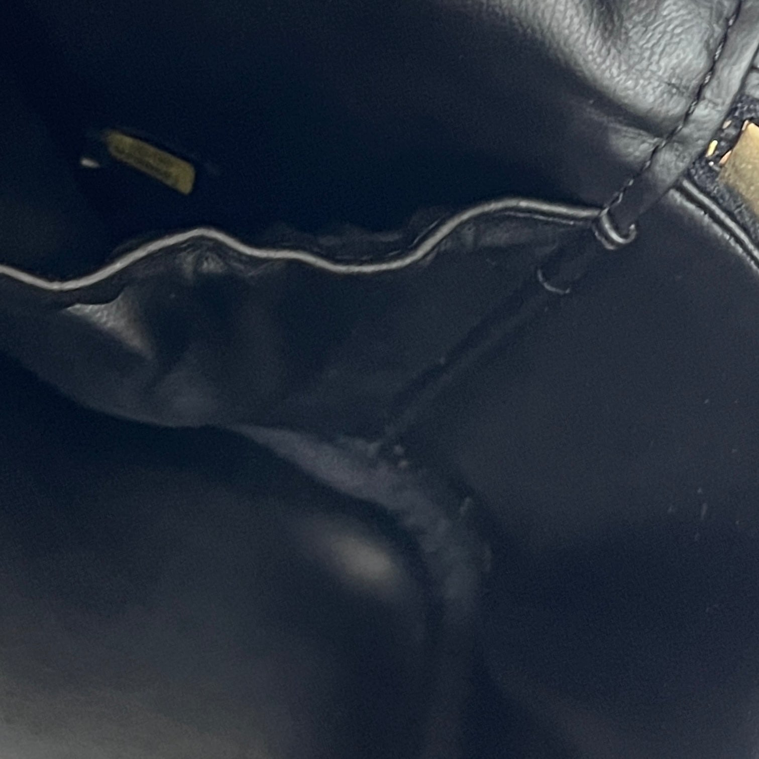 Sac à main CHANEL Vanity cuir noir