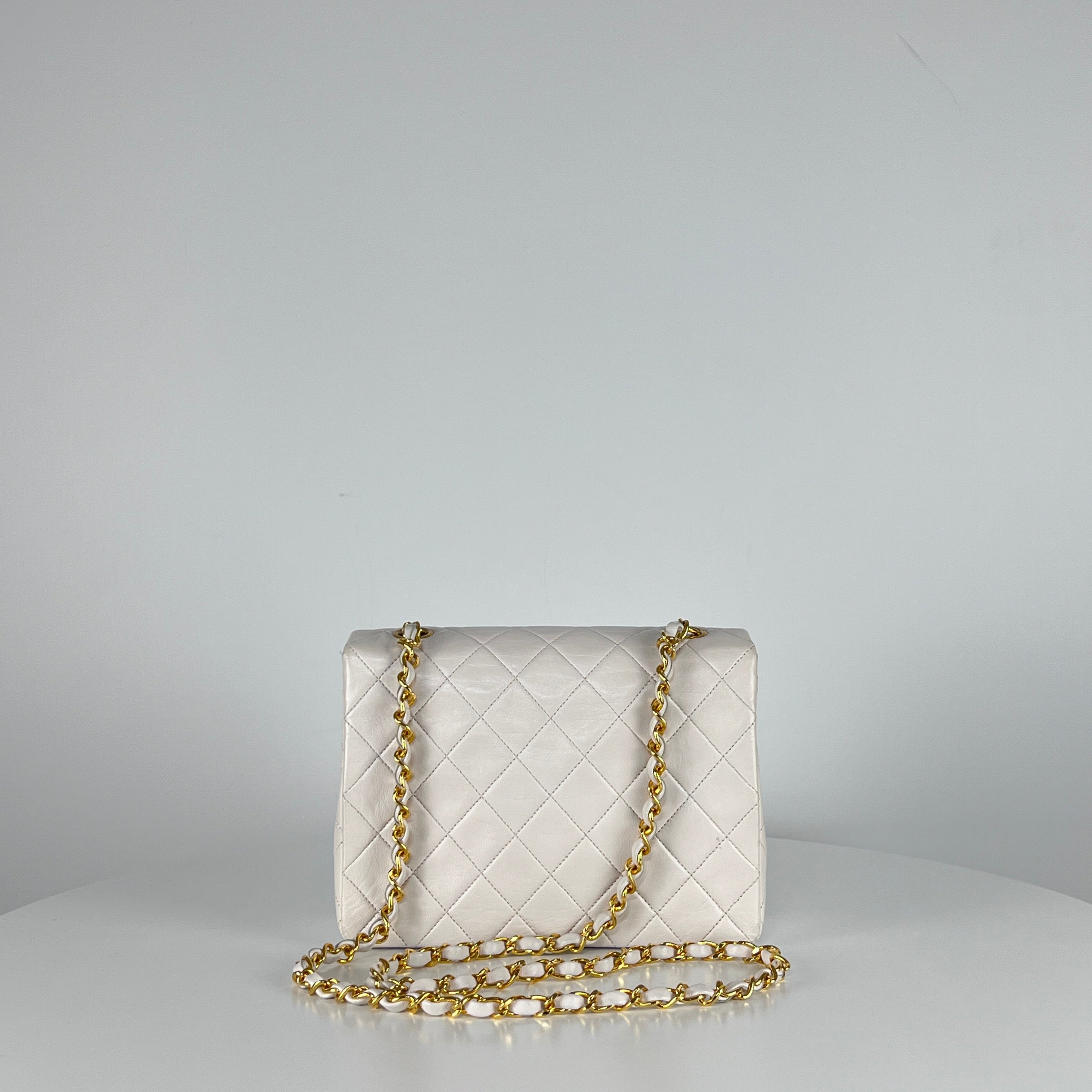 Sac à main CHANEL Timeless Classique Small cuir blanc
