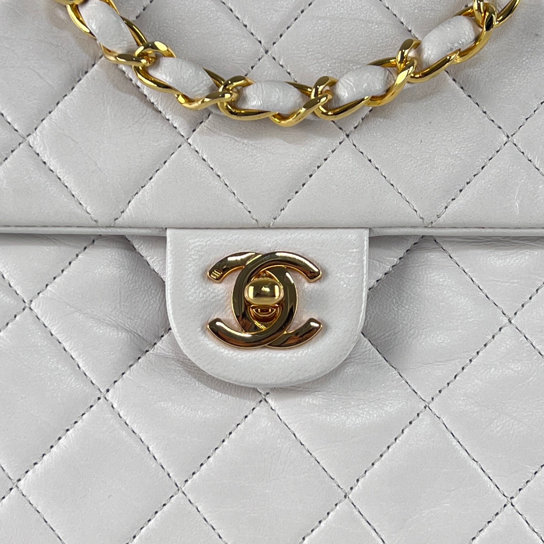 Sac à main CHANEL Timeless Classique Small cuir blanc
