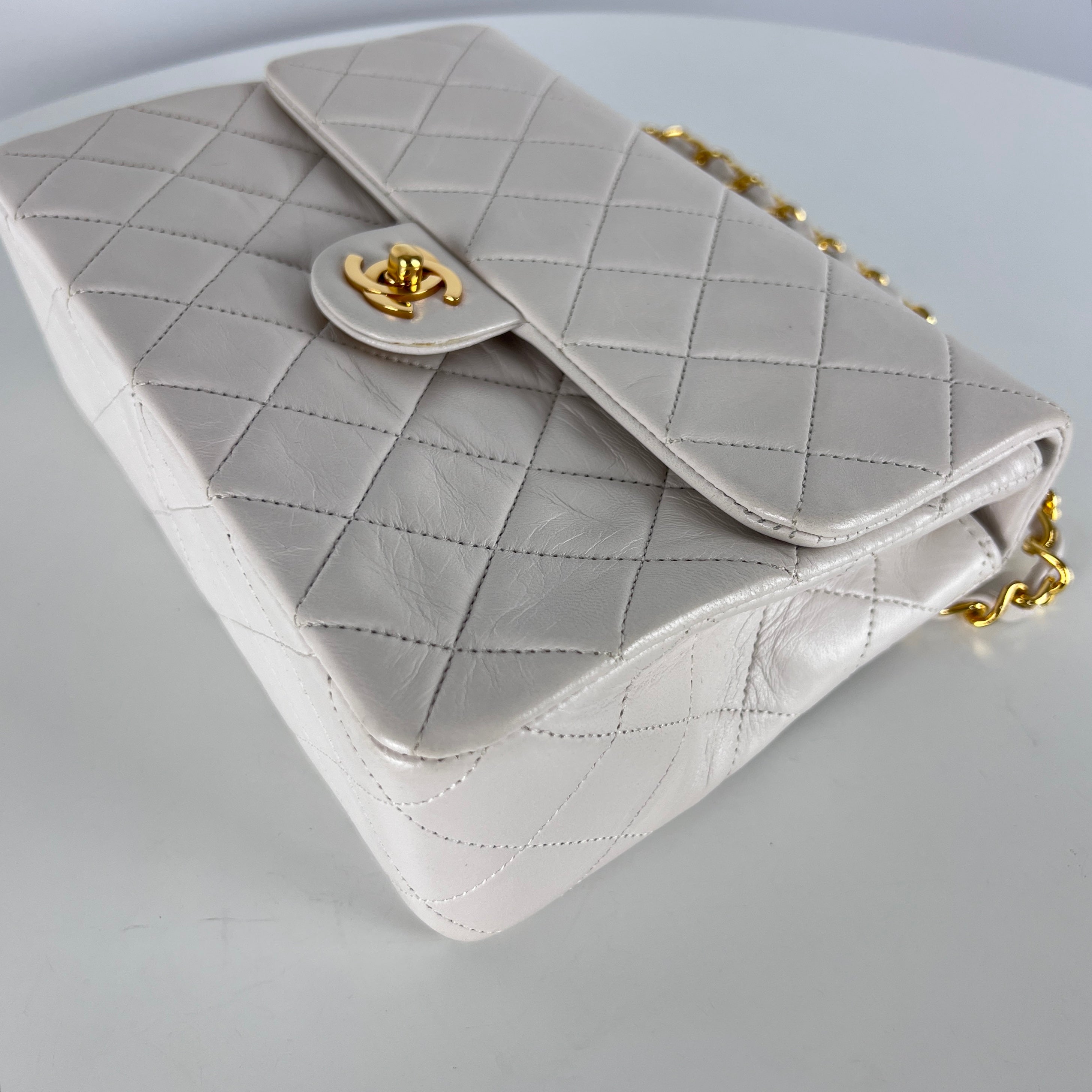 Sac à main CHANEL Timeless Classique Small cuir blanc