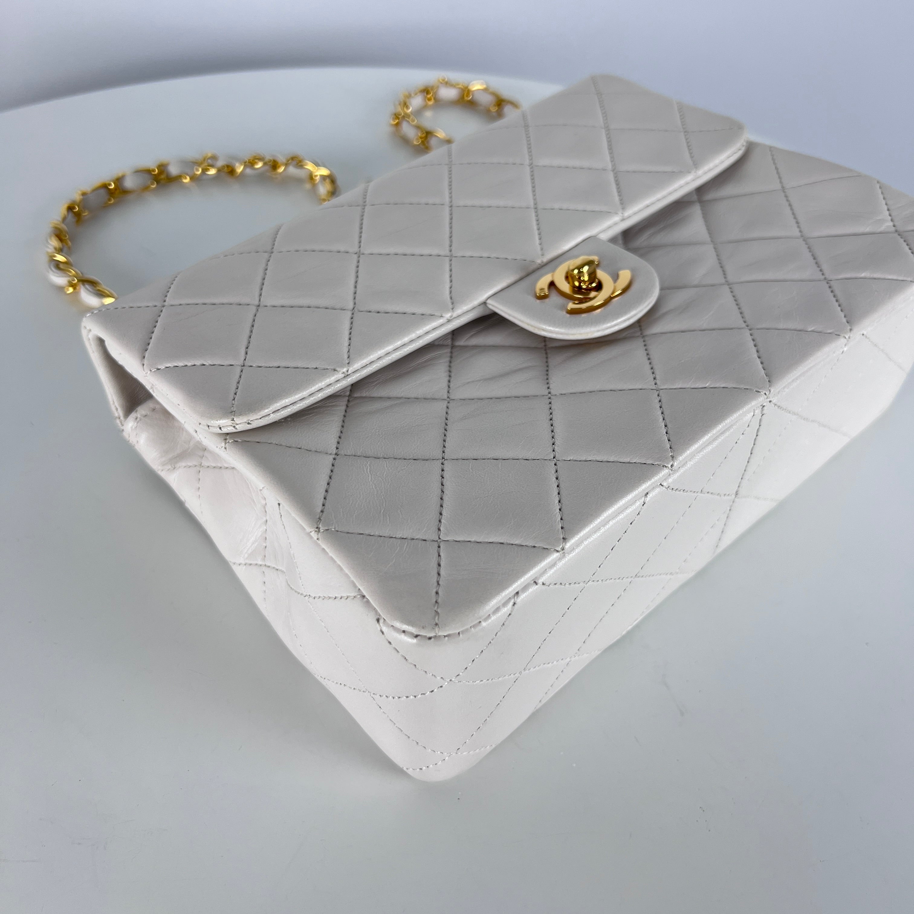 Sac à main CHANEL Timeless Classique Small cuir blanc