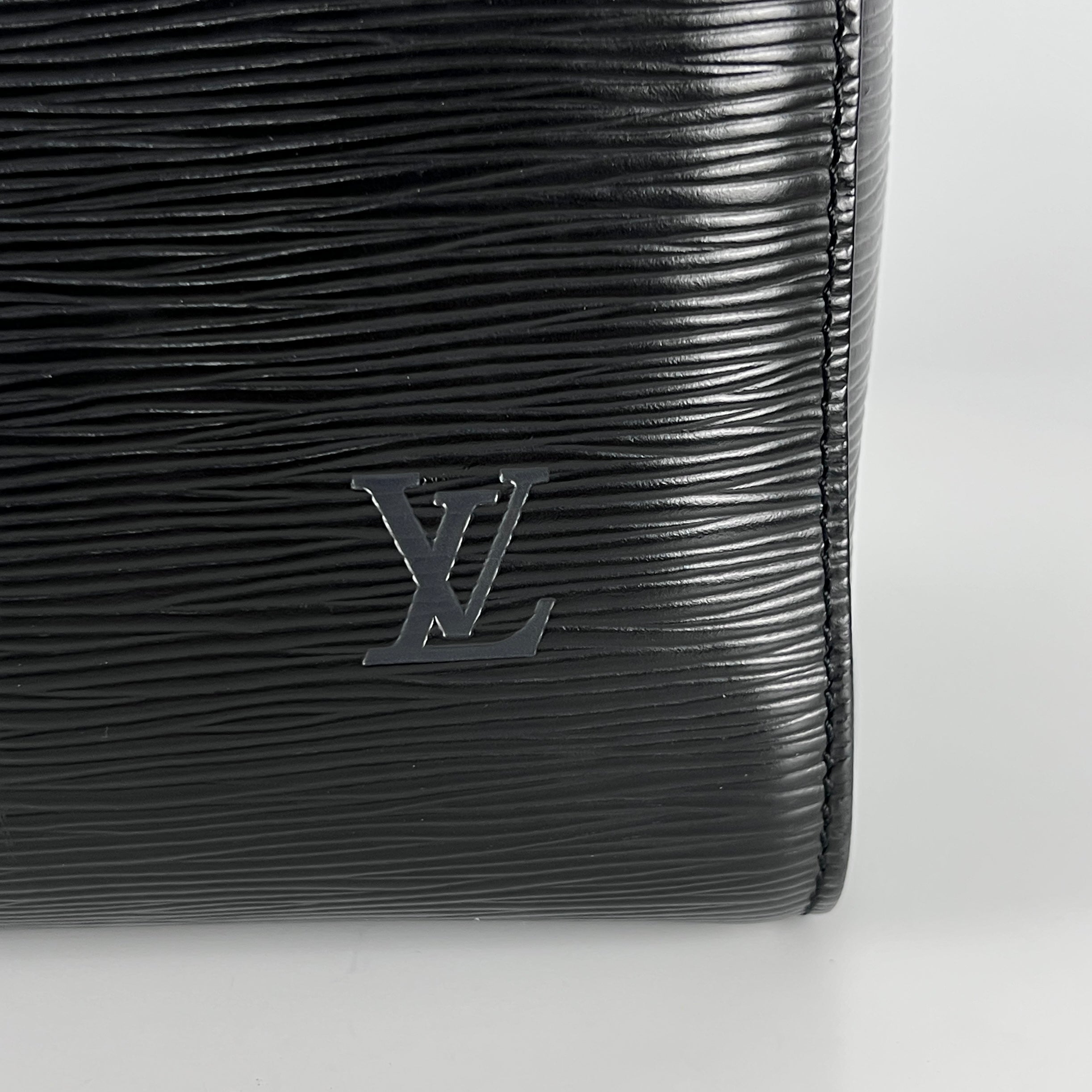 Sac à main LOUIS VUITTON Speedy 30 cuir noir