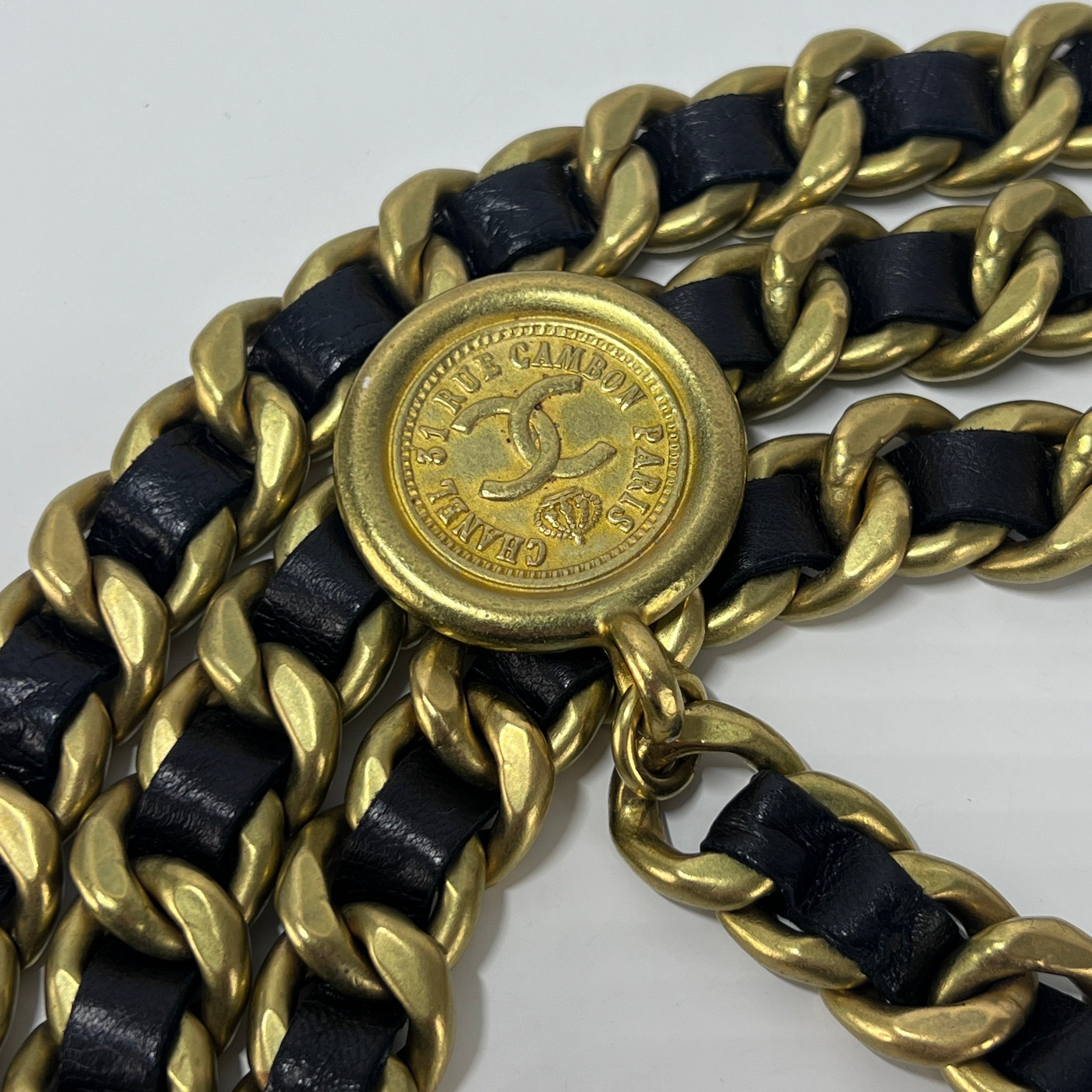 Ceinture CHANEL CC Chaîne Entrelacée Dorée