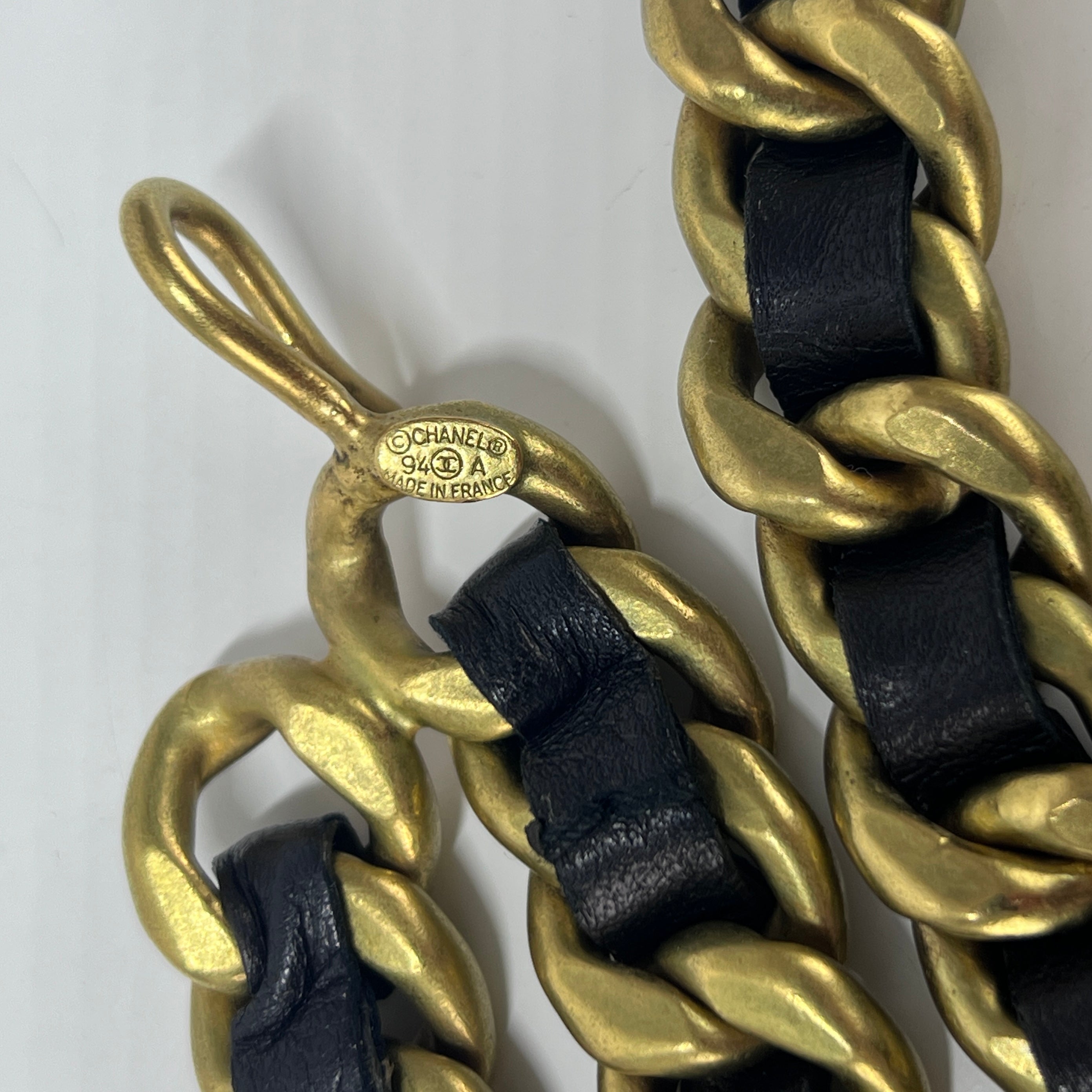 Ceinture CHANEL CC Chaîne Entrelacée Dorée
